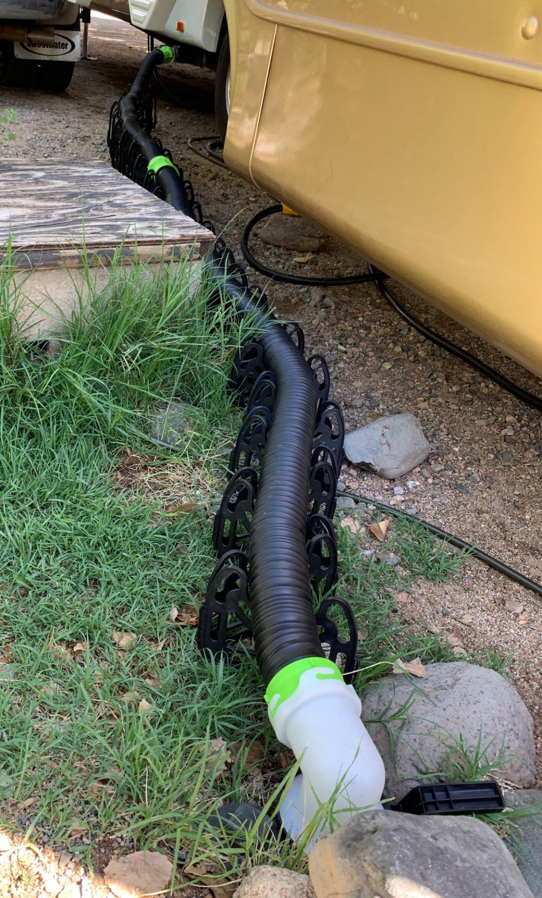 Thetford 17903 Titan 20 Feet Premium RV Sewer Hose Kit Bilingual, Black customer photo 1