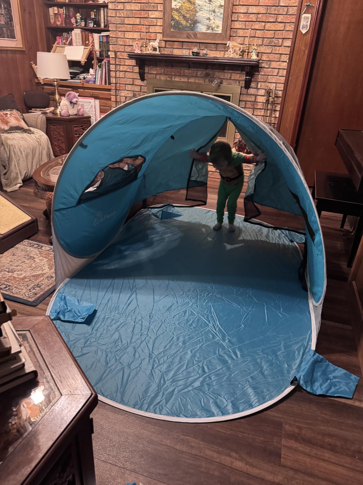 Wolfwise Pop up Beach Tent Sun Shelter with UPF50+ UV Protection, Instant Easy Setup Popup Beach Shade Canopy for 3 Person, Portable & Foldable with Carrying Bag customer photo 1