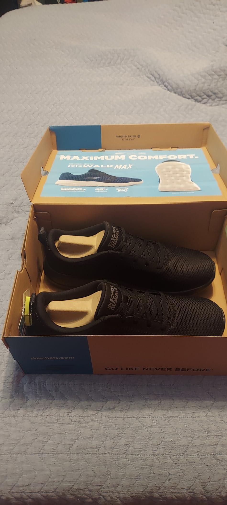 Skechers Men's Go Walk Max - Effort Sneaker customer photo 1