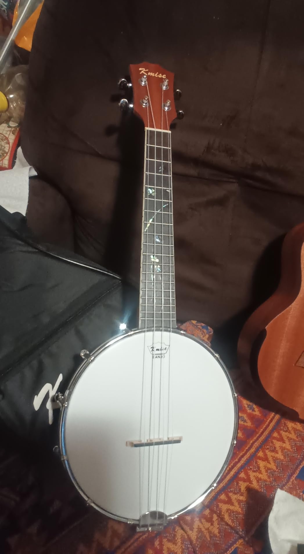 Kmise Banjolele 4 String Banjo Ukulele Concert 23 Inch with Skull Sound Point Inlay Tuner Strap Bag Strings Pickup Picks Ruler Wrench Bridge customer photo 1