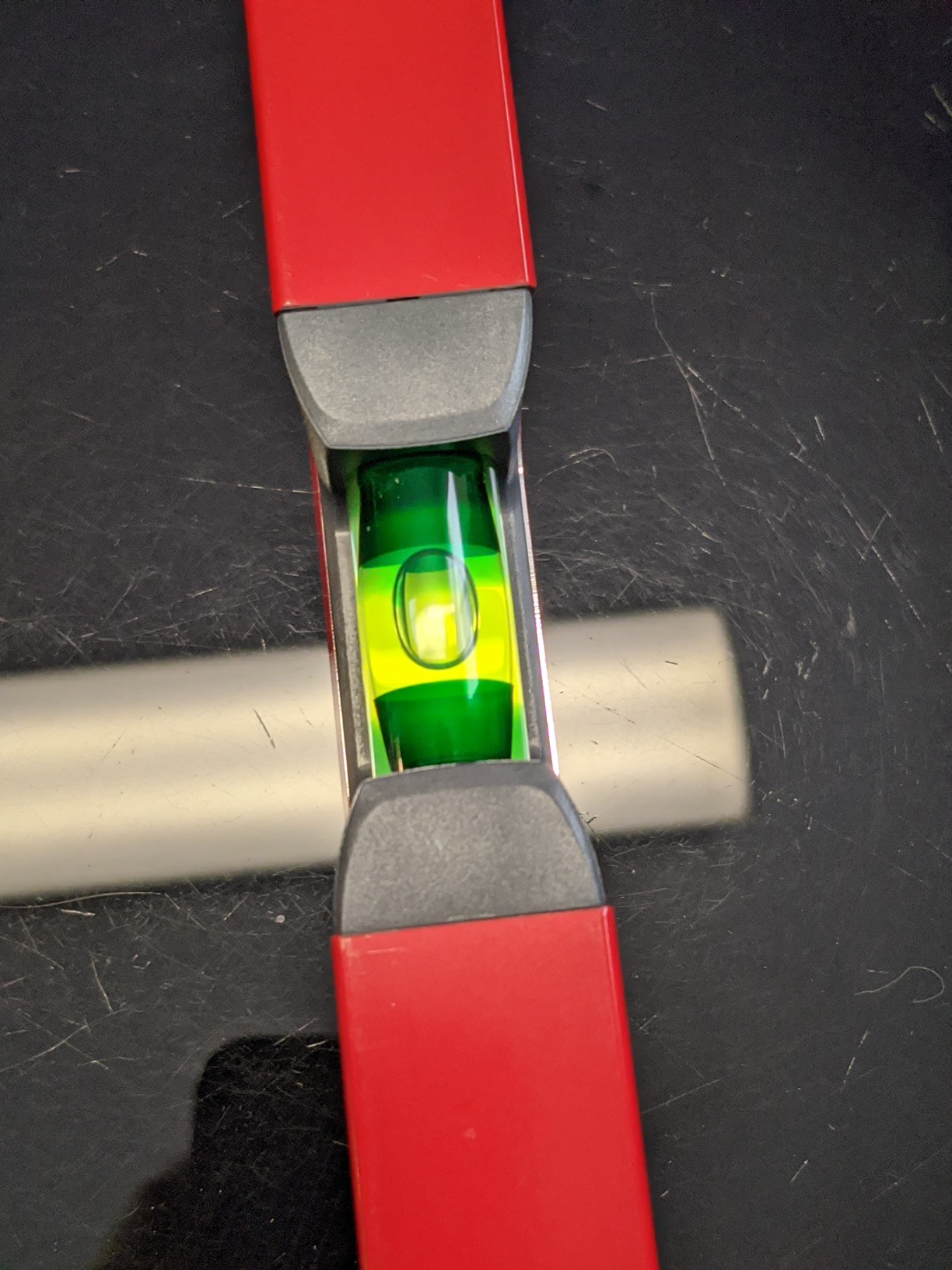 SOLA LSX482410 X PRO Aluminum Box Profile Spirit Level Set with 60% Magnified Vials, 10, 24 & 48-Inch, Red customer photo 1