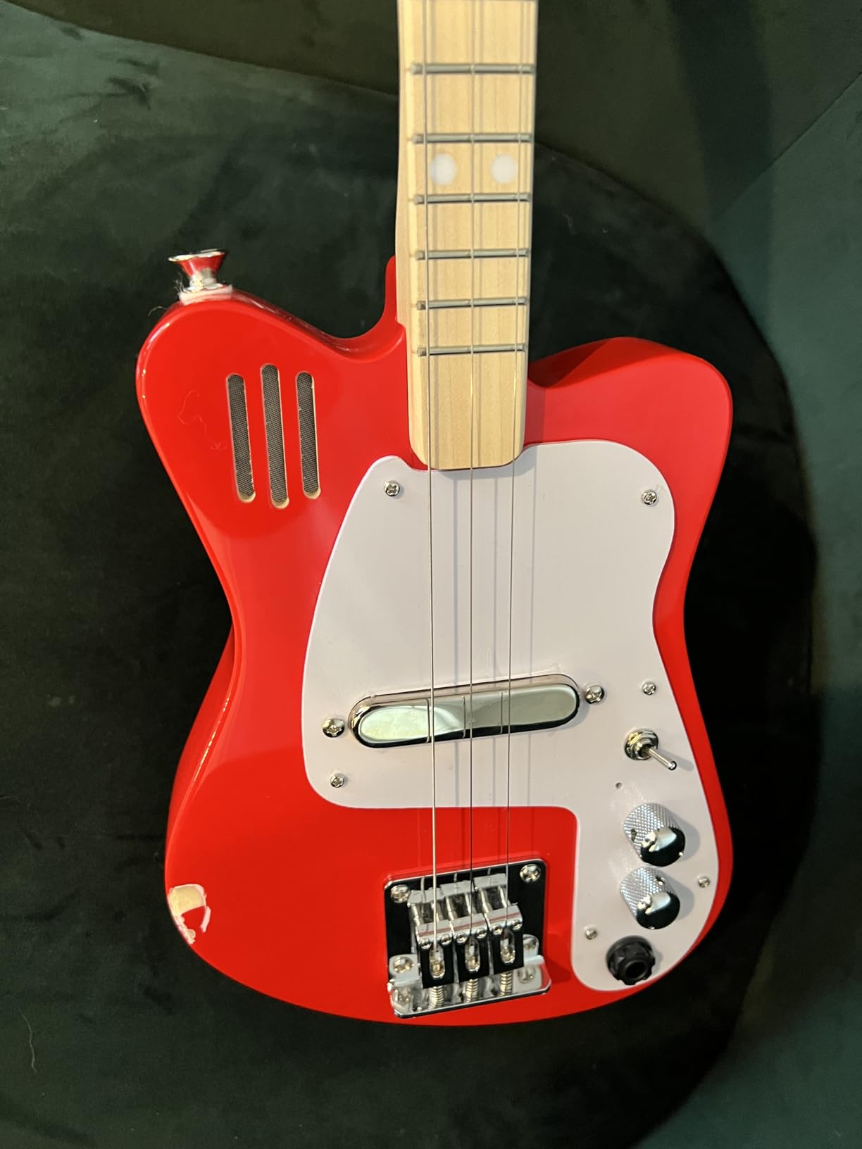 Loog Mini Electric Kids Guitar for Beginners Built-in Amp Ages 3+ Learning App and Lessons Included, Red customer photo 1