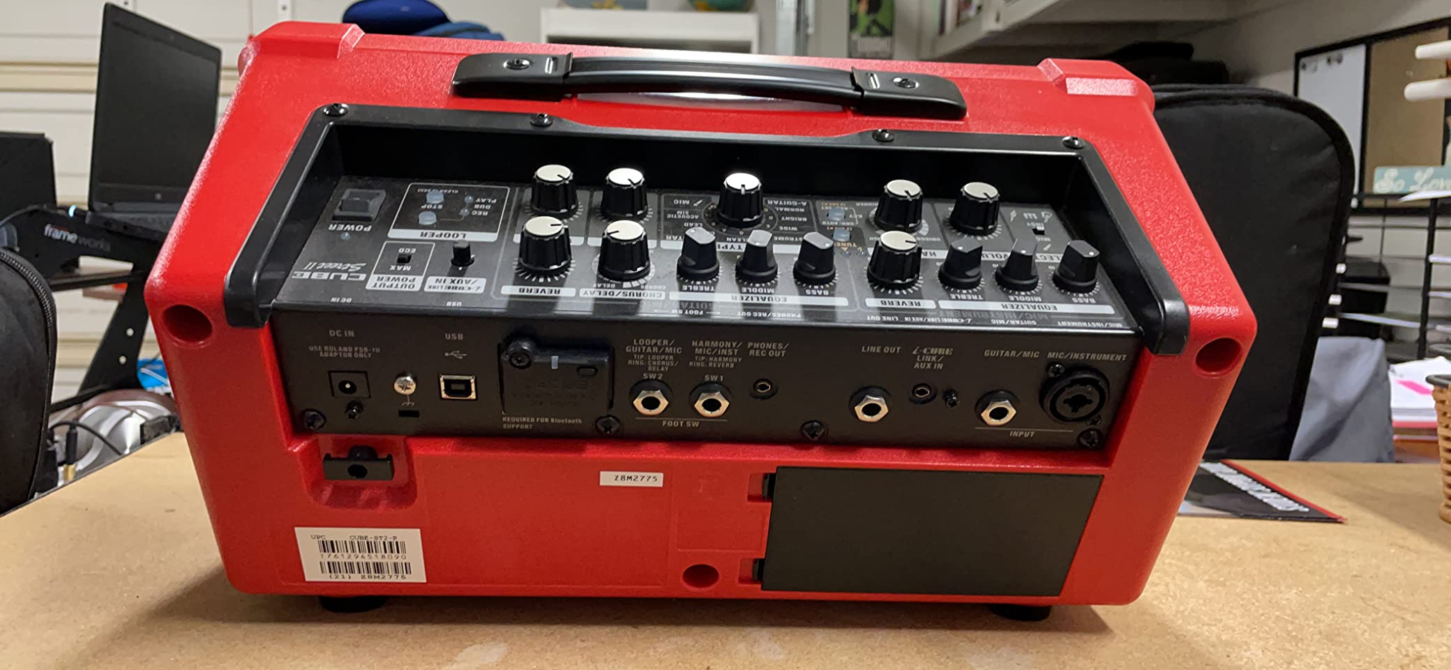 Roland Cube Street II | Portable Battery-Powered Stereo Amplifier Sound | Ideal for Street Performers | Supports Mics, Instruments & Audio Devices | Built-in Amps, FX & Looper | Black customer photo 1