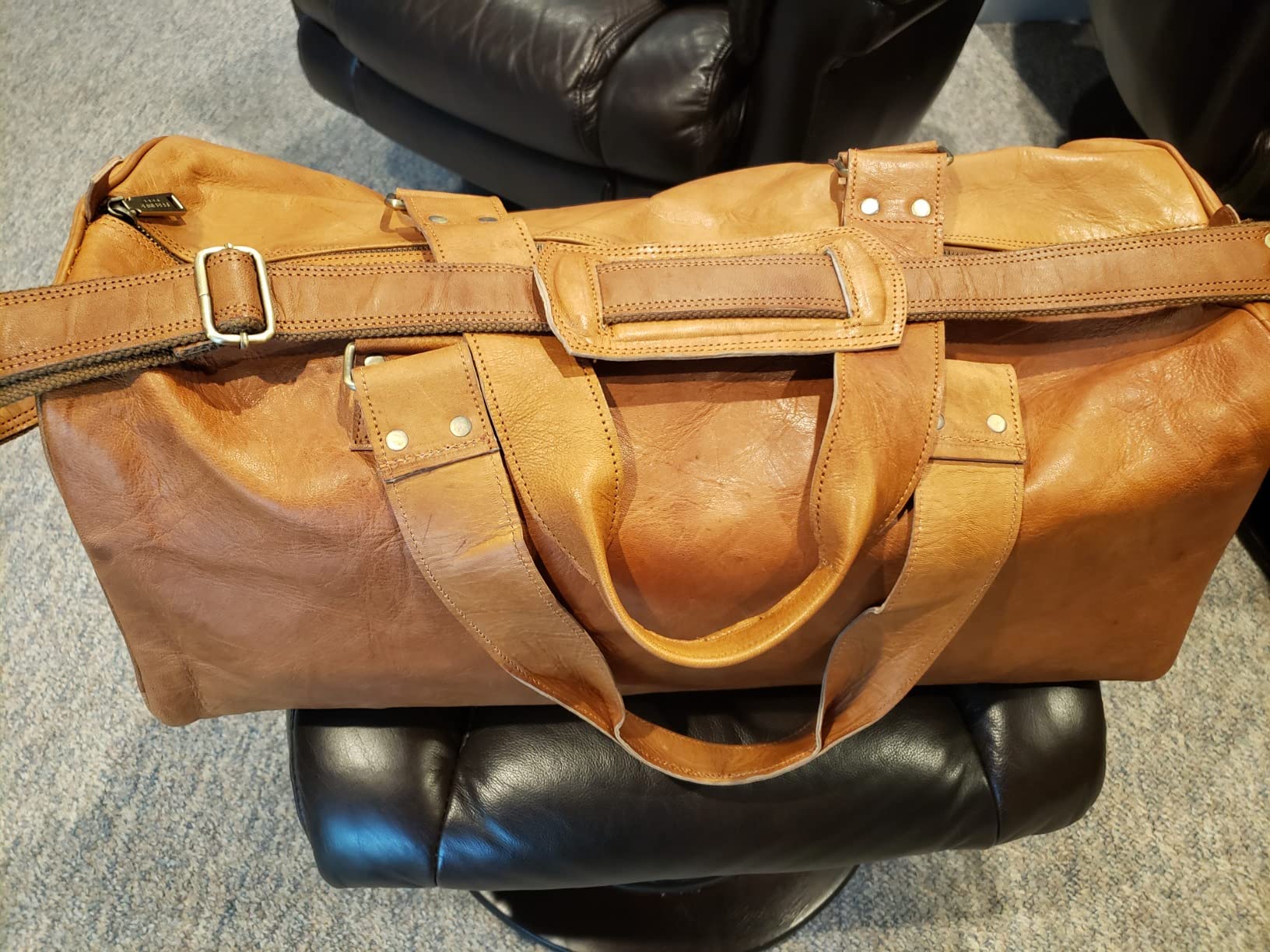 Berliner Bags Vintage Genuine Leather Duffle Bag Oslo for Travel or the Gym, Weekender, Travel Bag, Overnight Bag for Men and Women, Gift For Dad - Brown customer photo 1