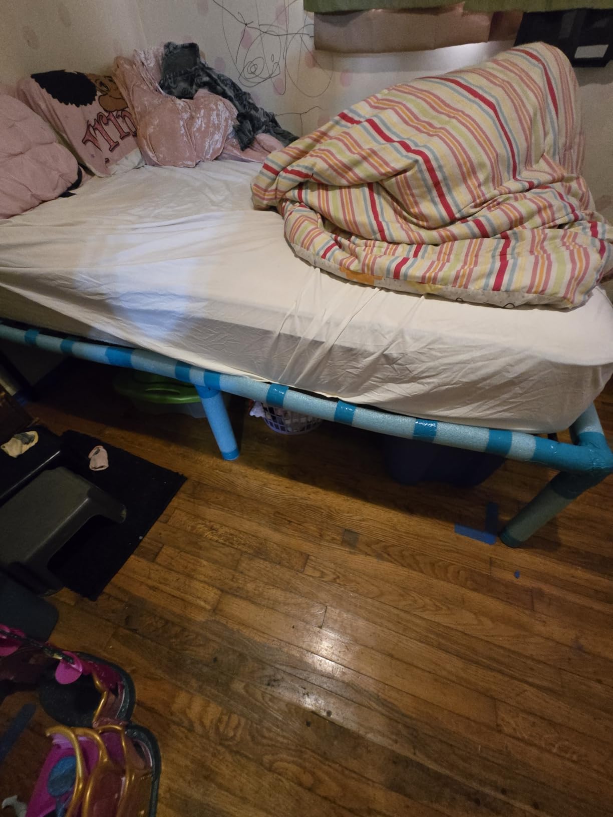 EMODA 18 Inch California King Bed Frames Heavy Duty Tall Metal Cal King Platform with Large Storage Space, No Box Spring Needed, Noise Free, Black customer photo 1