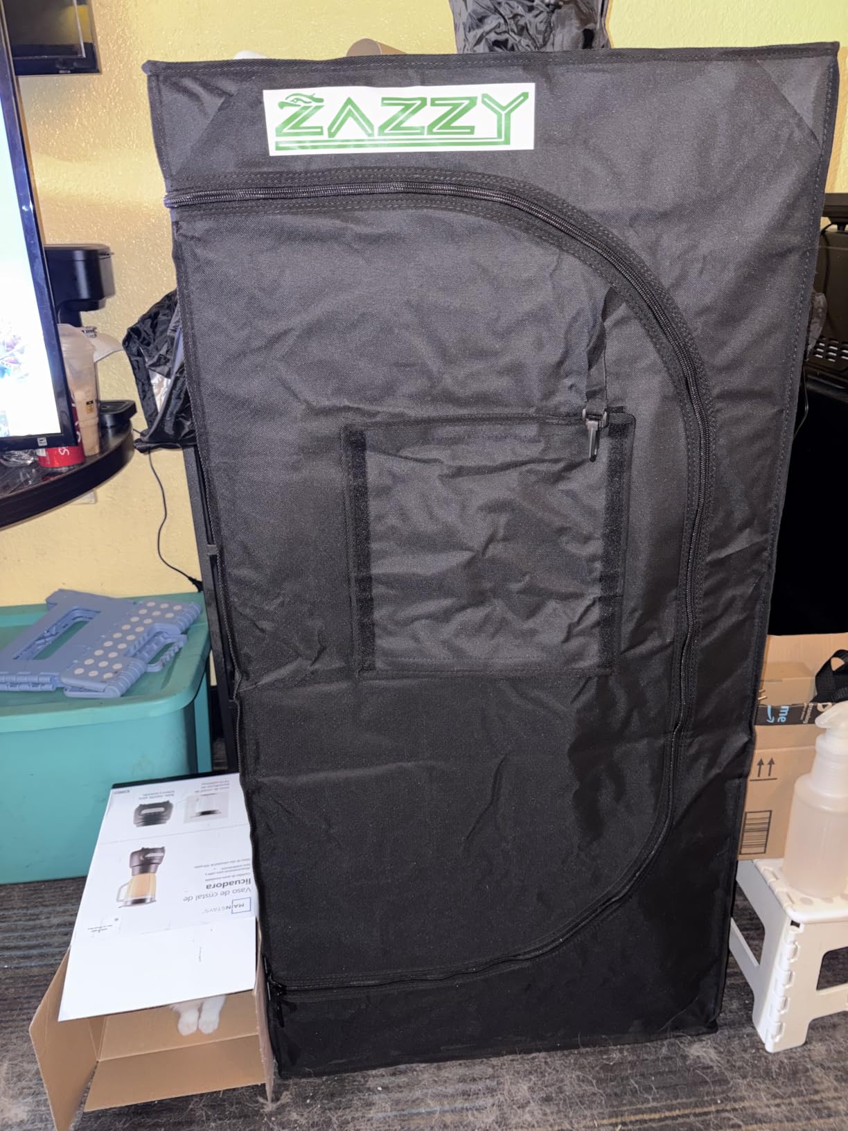 zazzy Grow Tent 32