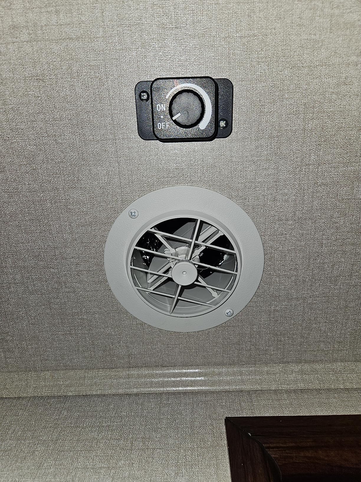 Toolazy 6 Inch Inline Duct Fan 405 CFM, Vent Booster Exhaust Fan with 0-100% Variable Speed Controller, EC Motor 31 dBA Quiet Ventilation Fan for Grow Tent, HVAC, Basement, Bathroom, Crawl Space customer photo 2