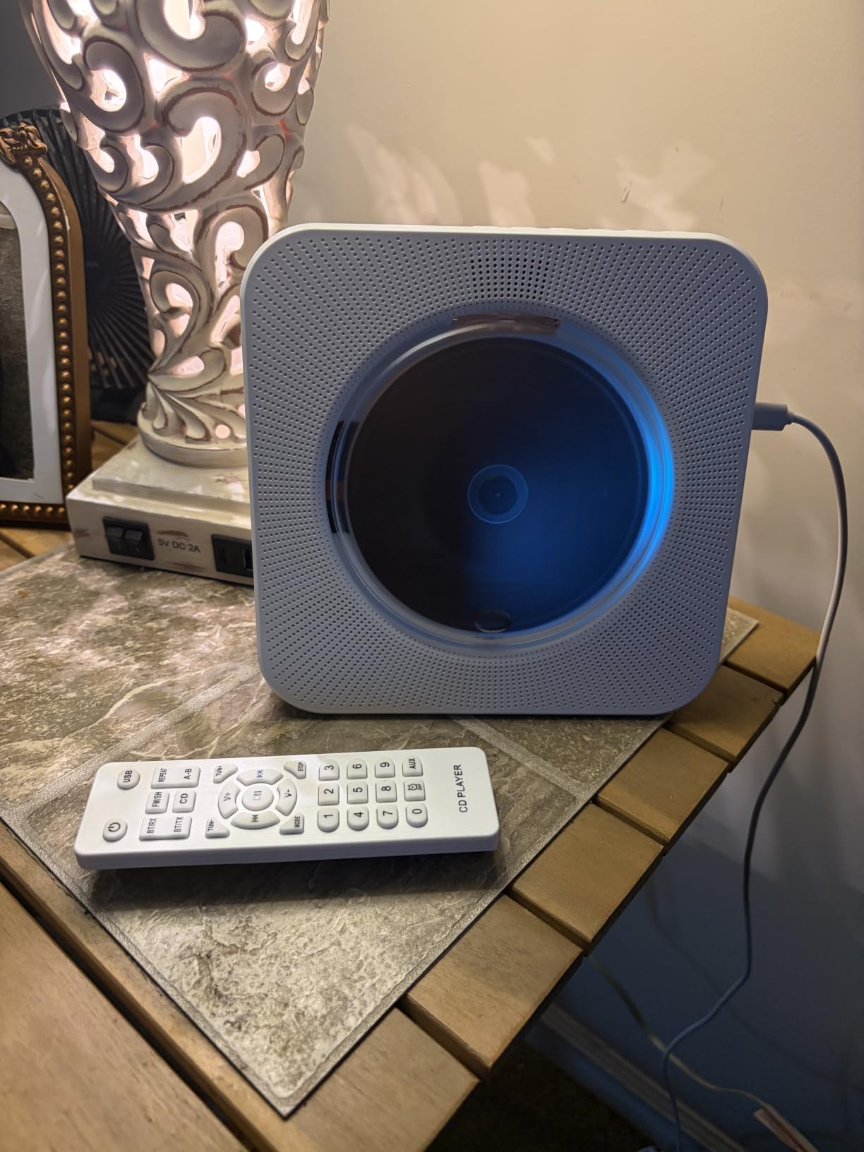 Gueray CD Player Portable Bluetooth Desktop CD Player for Home with Timer Built-in HiFi Speakers with LCD Screen Display Boombox FM Radio USB Type-c (White) customer photo 2