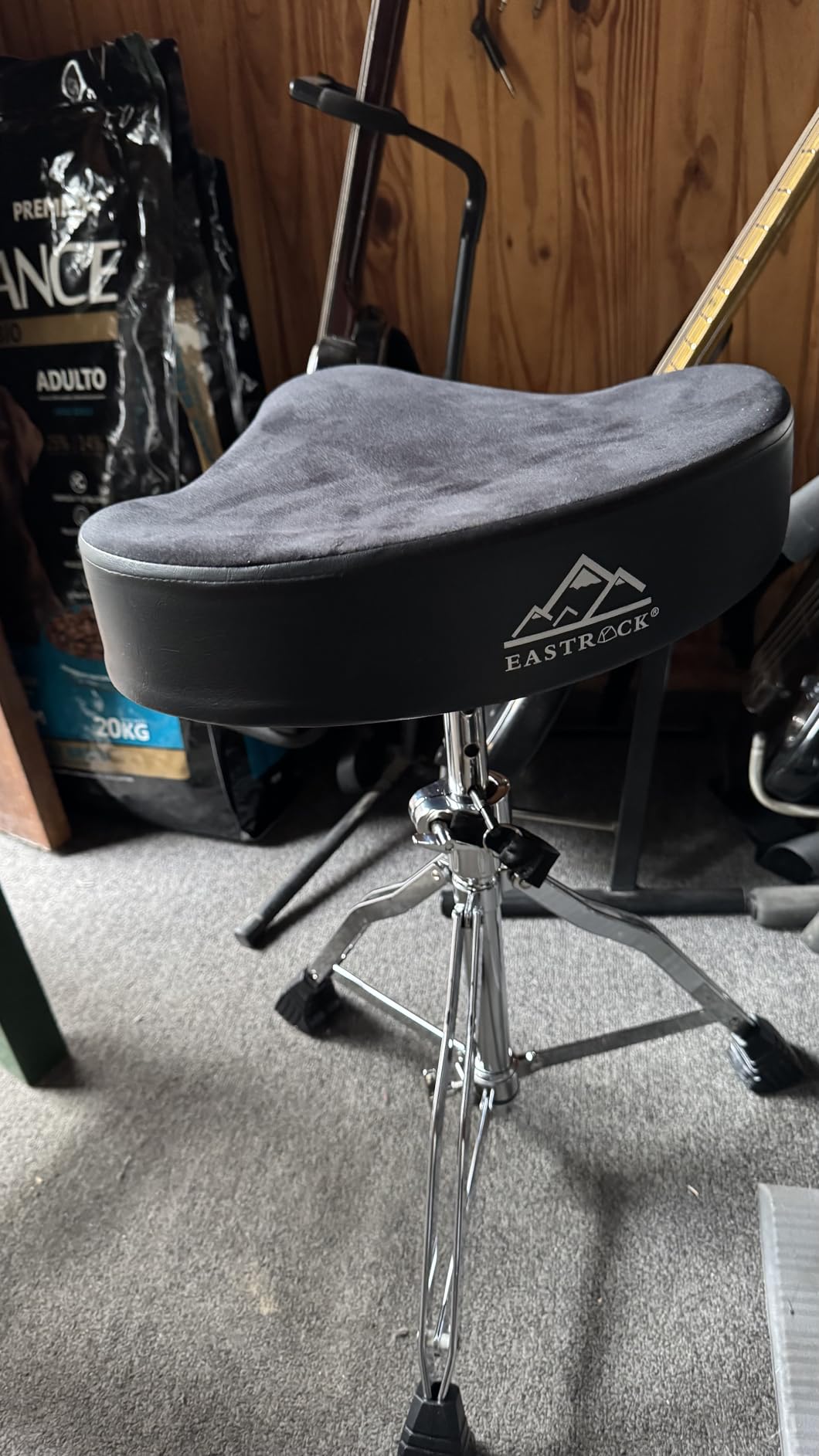 EASTROCK Drum Throne, Motorcycle Style Drum Chair, Height Adjustable Padded Drum Seat customer photo 2