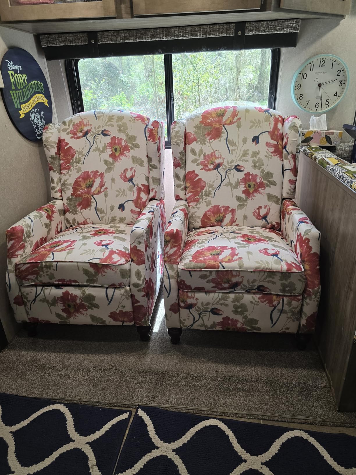 Upholstered Wingback Recliner Chair, Traditional Push Back Recliner Chair with Padded Seat, Fabric Floral Chair Wingback Recliner with Wooden Legs, Small Recliners for Small Spaces customer photo 1