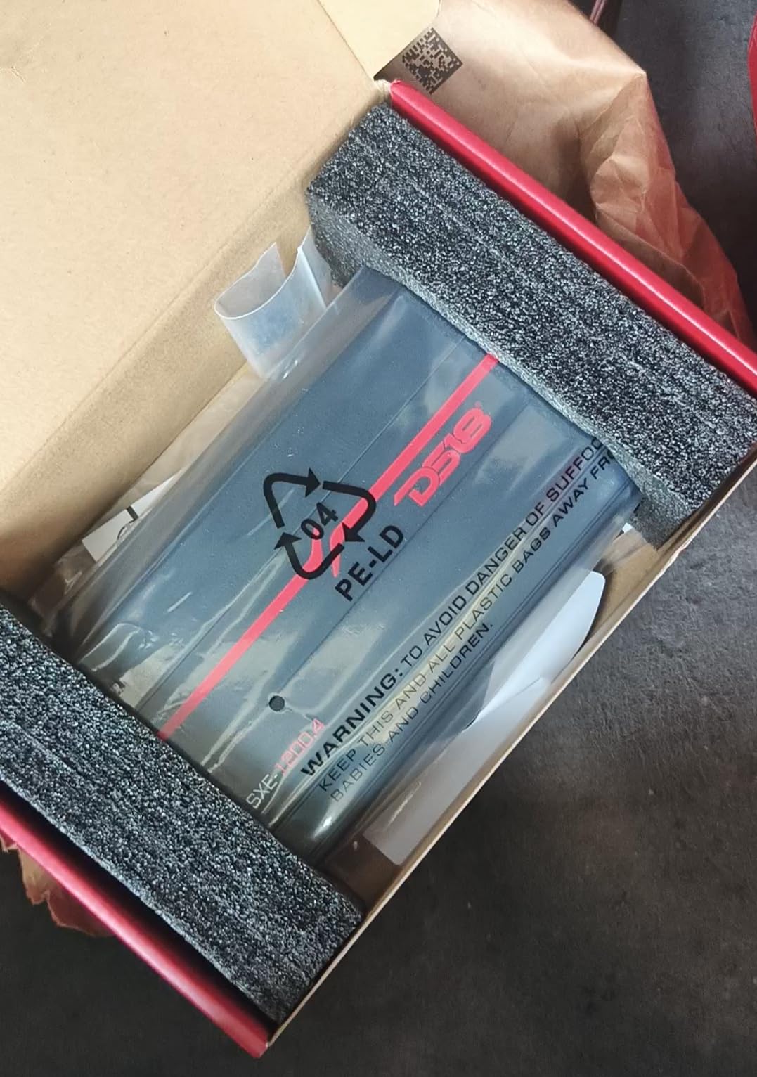 DS18 SXE-1200.4/BK Car Amplifier Stereo Full-Range Class A/B 4-Channel 60x4 RMS @4 OHM 1200 Watts customer photo 1