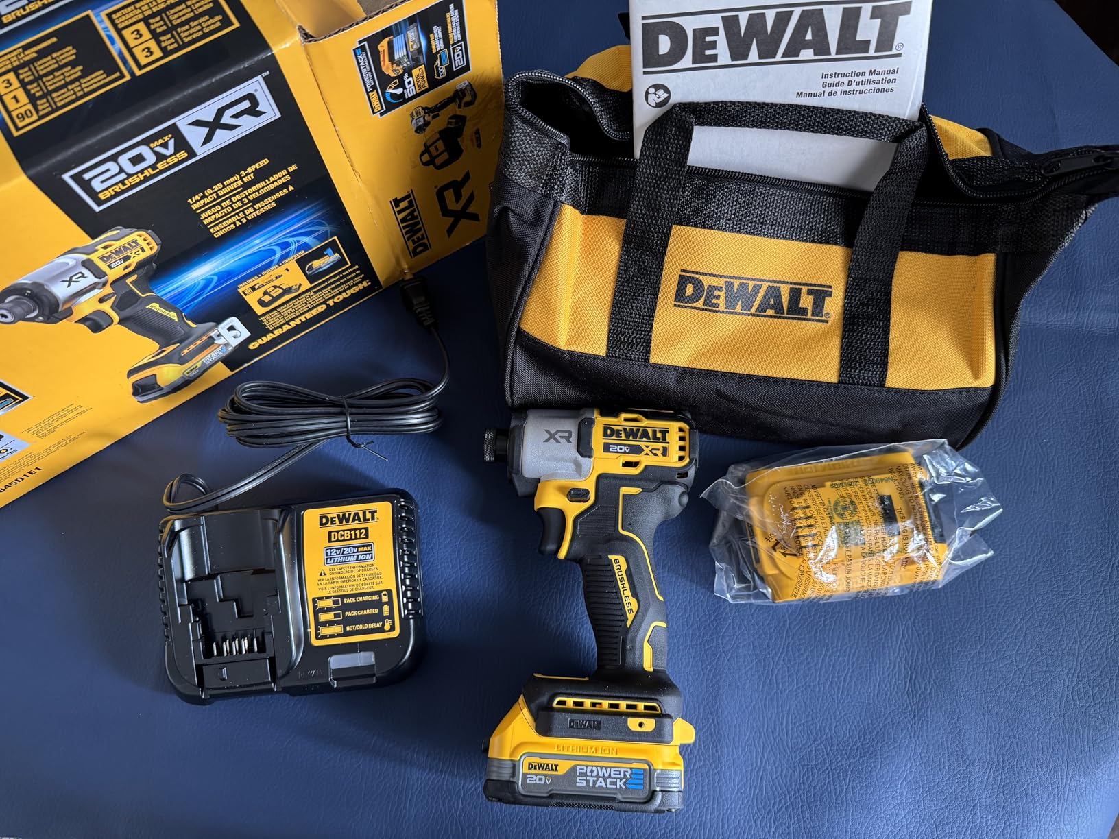 DEWALT 20V MAX Impact Driver, Cordless, 3-Speed, Battery and Charger Included (DCF845D1E1) customer photo 2