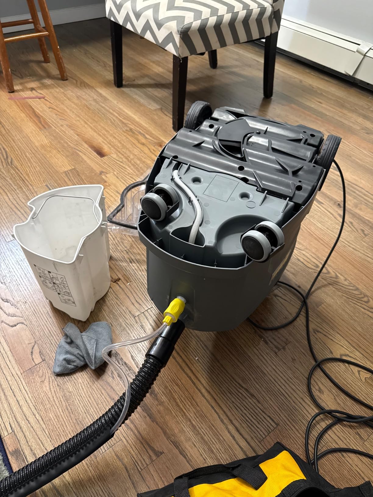 Karcher Puzzi 8/1 Spray Extraction Commercial Carpet Extractor customer photo 1