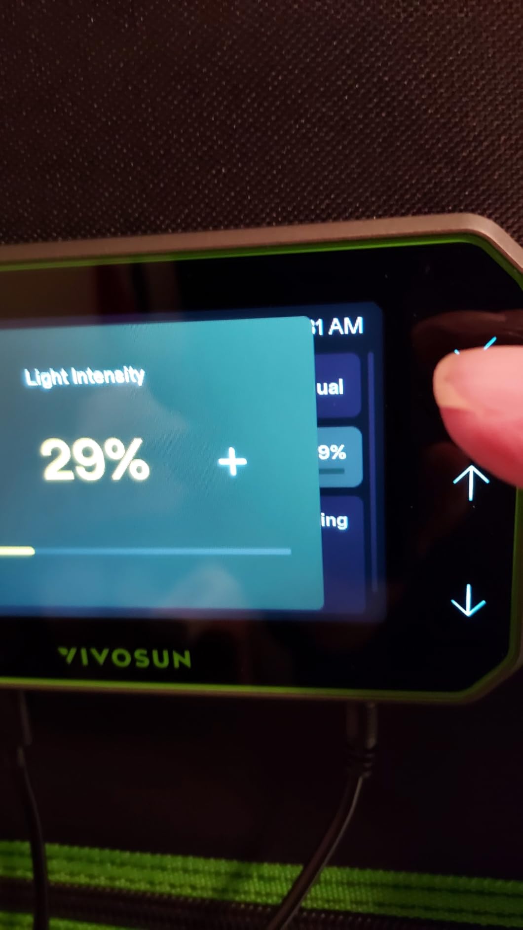VIVOSUN GrowHub Controller E42A+ for Grow Tent, Smart Environmental WiFi-Controller with Temperature, Humidity, VPD, Timer, Cycle, Schedule Controls, Cooling Ventilation Lighting Programming customer photo 2