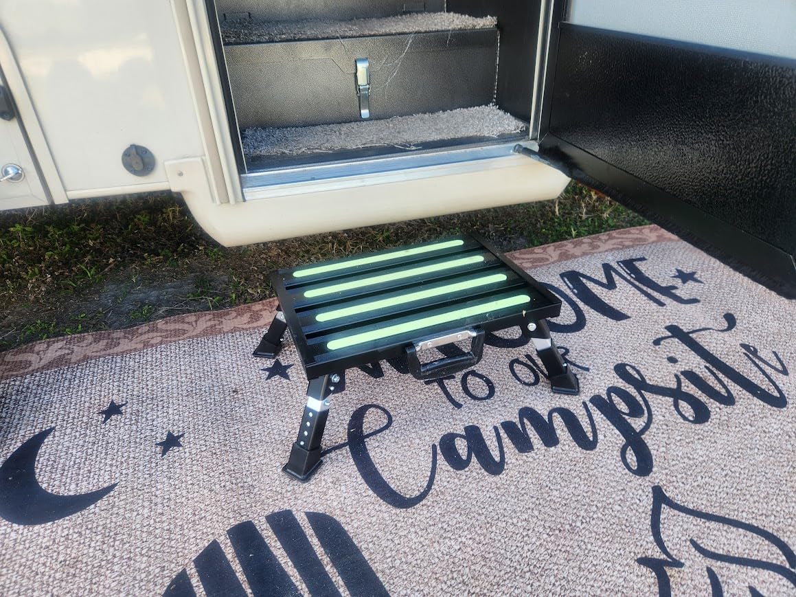 Aluminum RV Steps, 4-Level Adjustable Folding Step Stool with Non-Slip Rubber Feet, Non-Slip Fluorescent Strip Platform Rv Accessories - Black customer photo 2