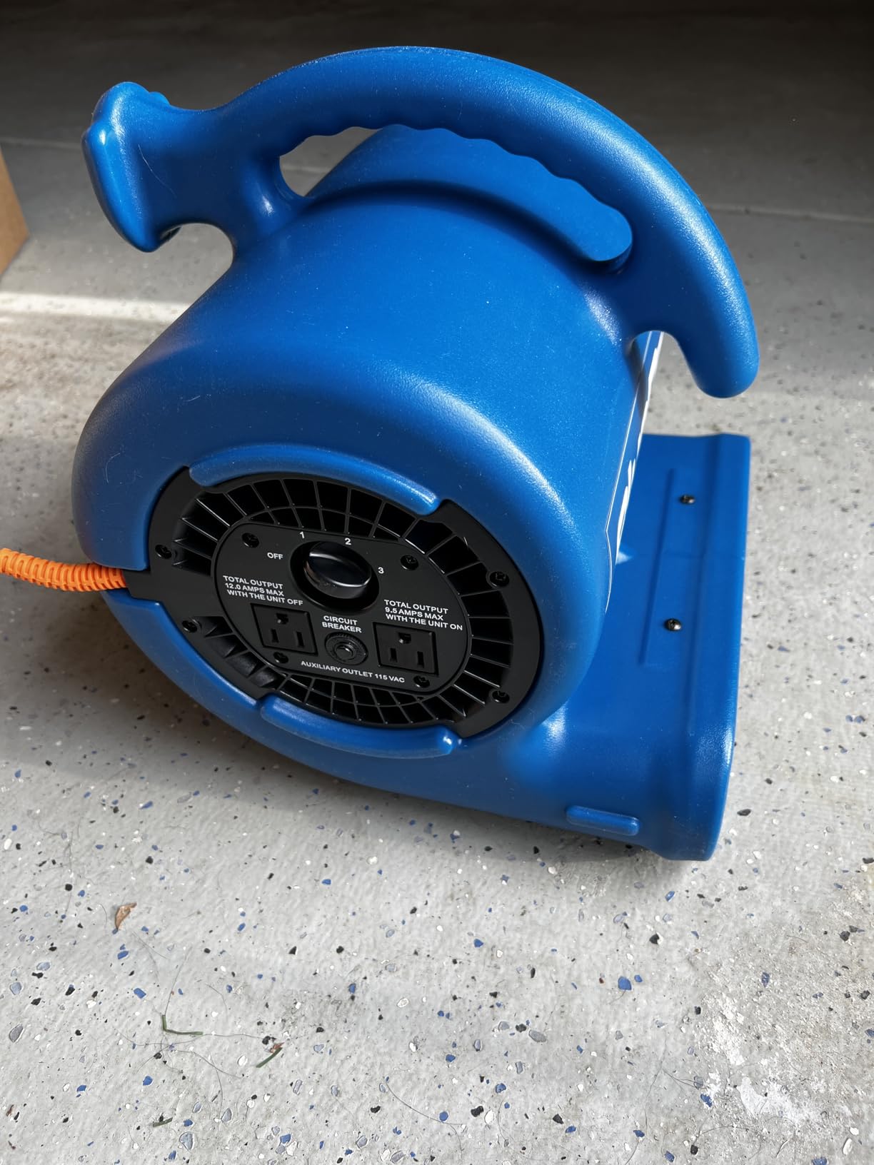 BlueDri Max Storm 25 1/4 HP, 900 CFM Air Mover Blower Fan for Water Damage Restoration Carpet Dryer Floor Home and Plumbing Use customer photo 2