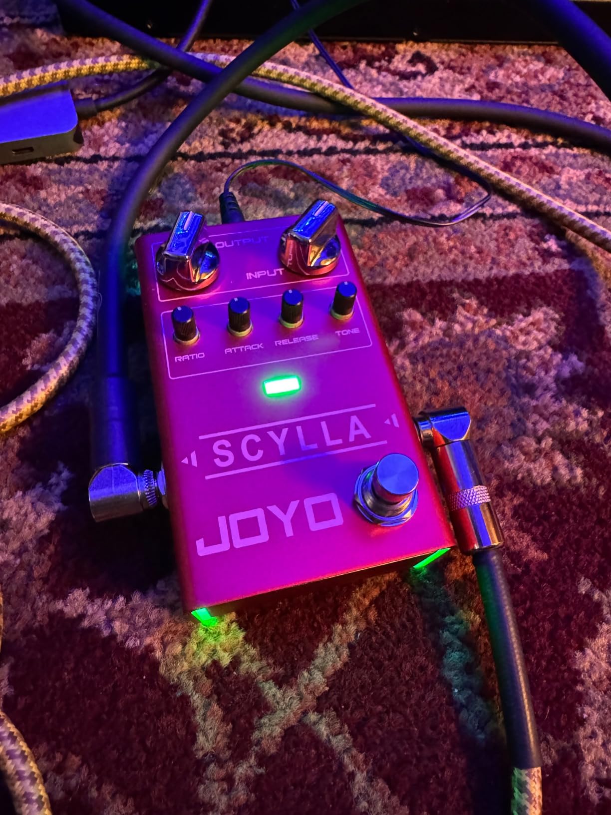 JOYO Bass Compressor Guitar Pedal, Optical Circuit with Attack/Release/Ratio/Tone Control & Bypass (SCYLLA R-27) customer photo 1