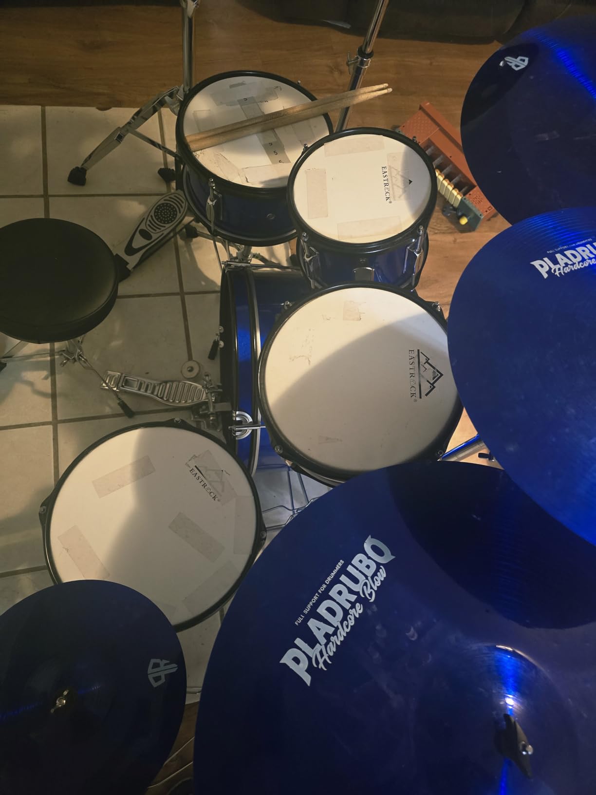 EASTROCK Kids Drum Set, 5 Piece 16