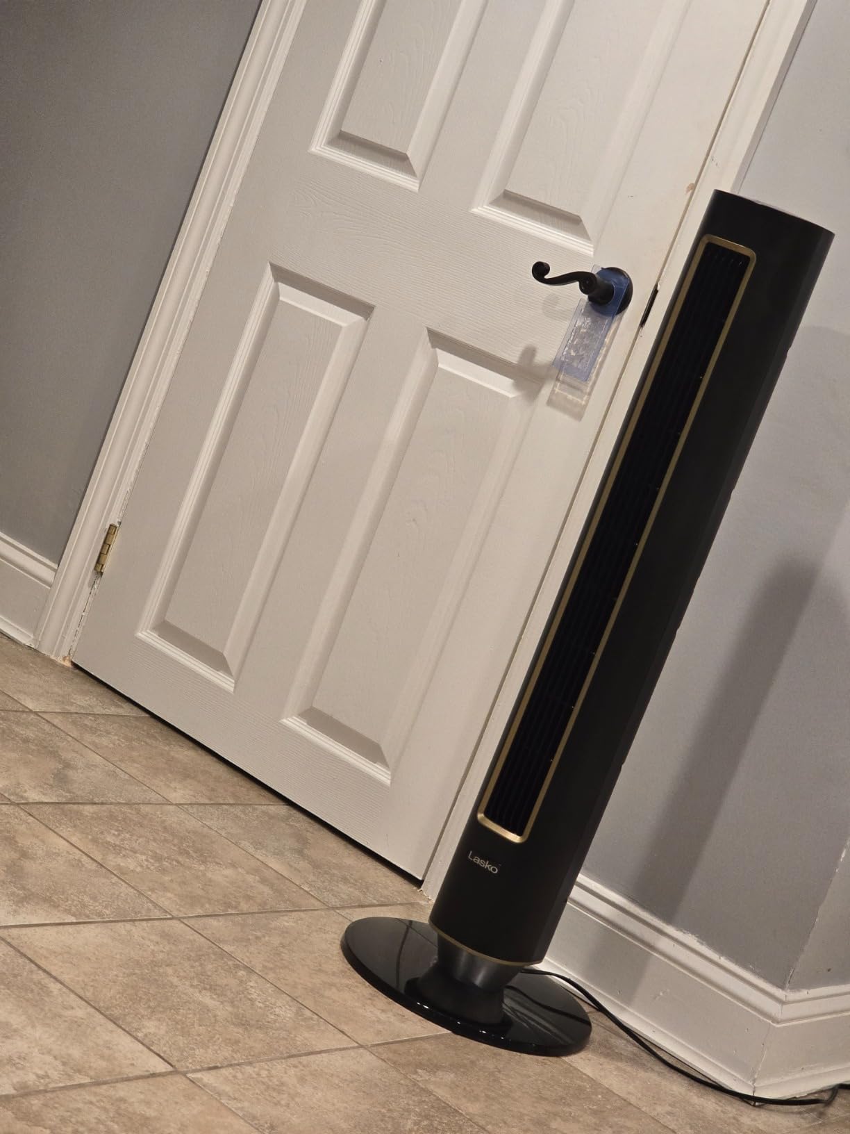 Lasko Pinnacle 40