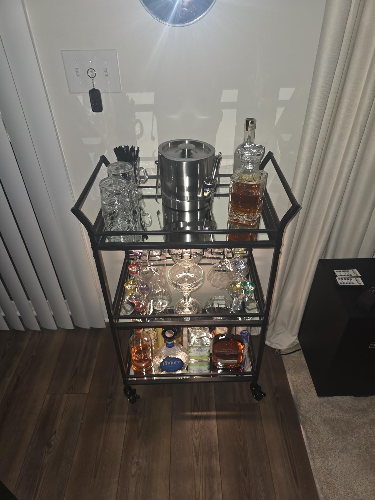 VASAGLE Bar Cart Gold, Small Home Bar Serving Cart with 3-Tier Mirrored Shelf, Wine Holders, Glass Holders, for Small Spaces, Kitchen, 15 x 23.6 x 36.2 Inches, Gold customer photo 2