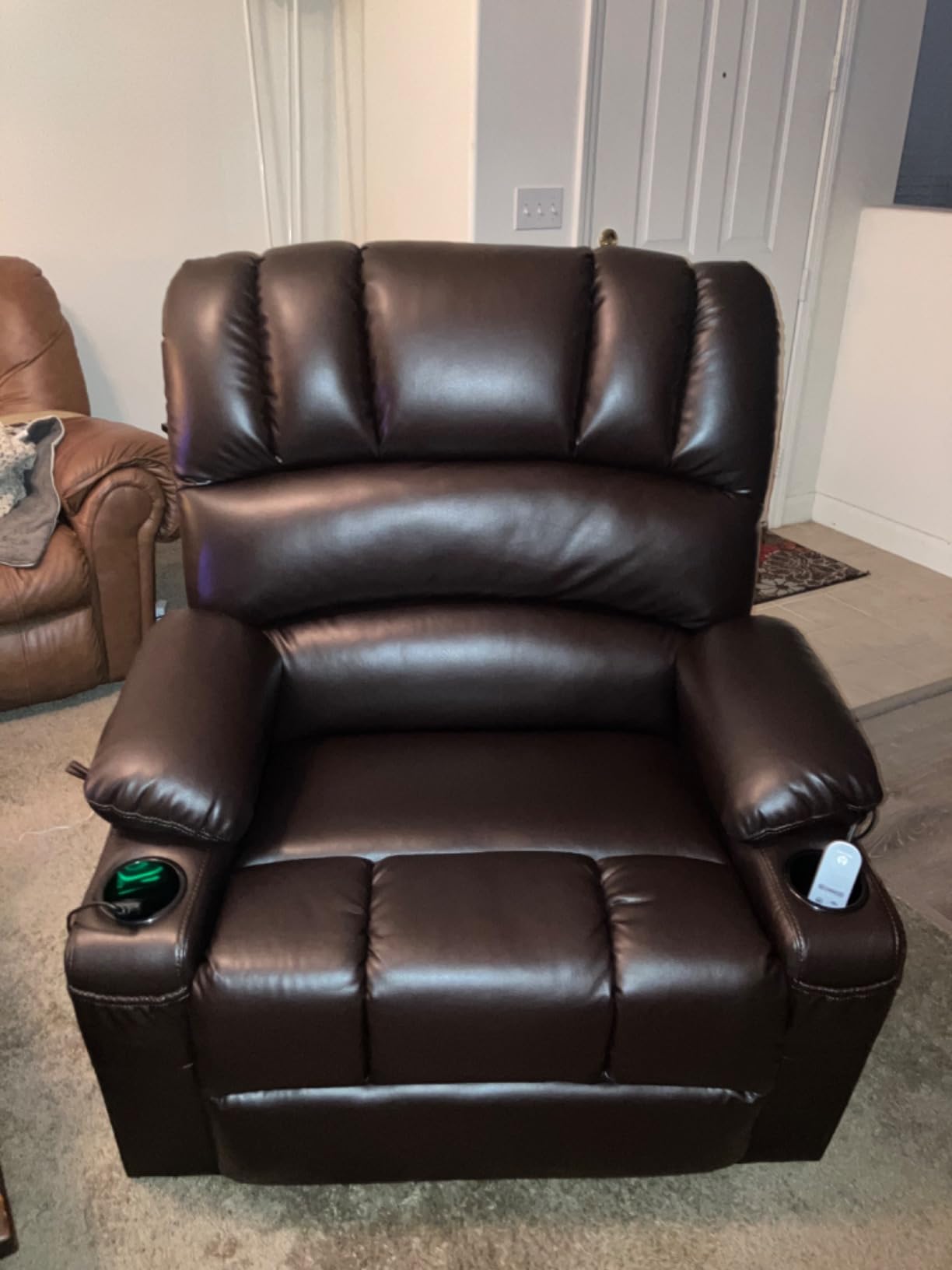 MCombo Oversized Power Lift Recliner Chair for Elderly, Lift Chair with Heat and Massage, Lift Recliner for Big and Tall, Cup Holders, USB & Type C Ports, Fabric R7092 (Mocha, Oversize) customer photo 1