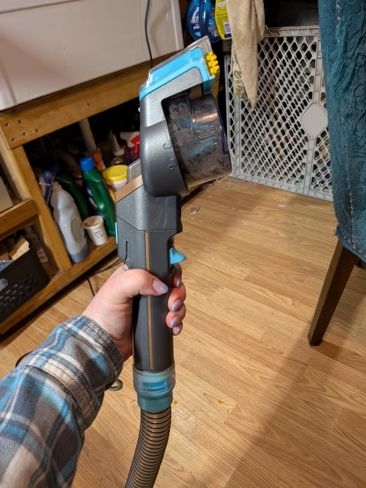 Shark StainStriker HairPro Portable Carpet, Upholstery and Area Rug Cleaner with Pet Mess and Hair Tools, Self Cleaning, Perfect for Car Interiors, PX251 customer photo 2