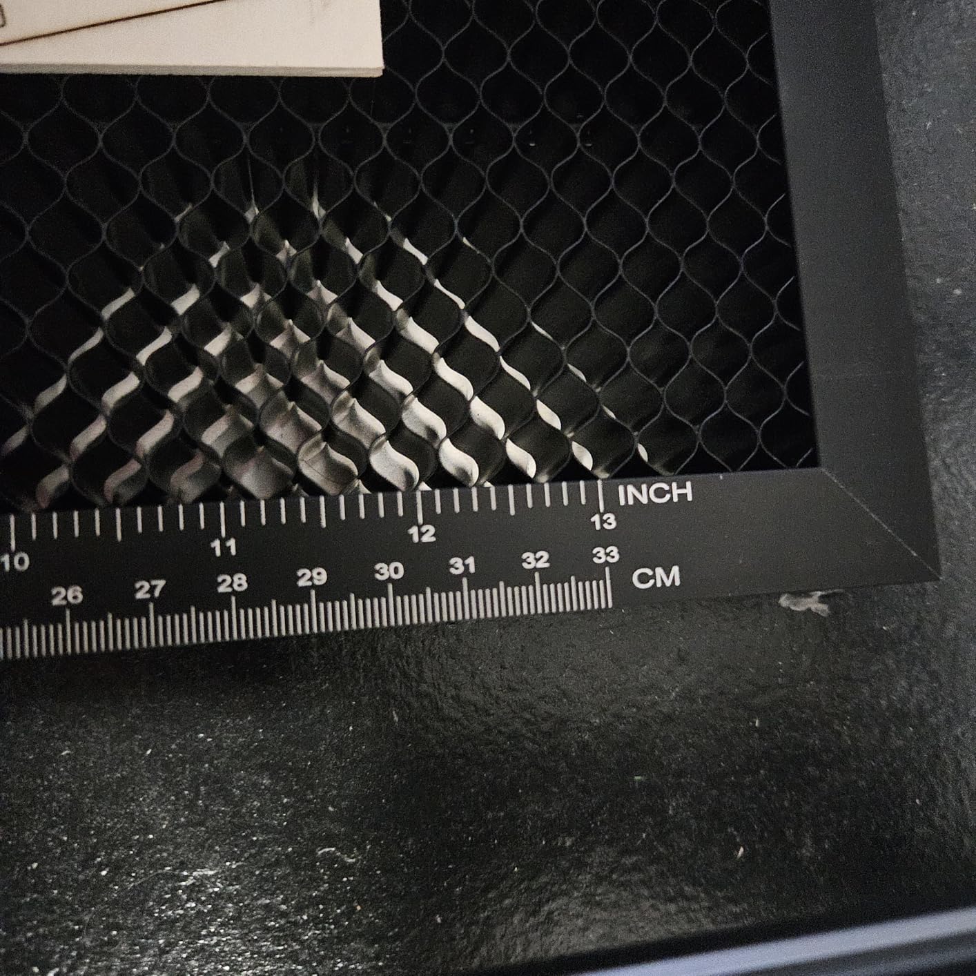 Update Heat-Resistant Coating Honeycomb Laser Bed, 440x440mm Honeycomb Working Durable Steel Honeycomb Panel Table for Most Laser Engraver, Desktop-Protecting, 17.3
