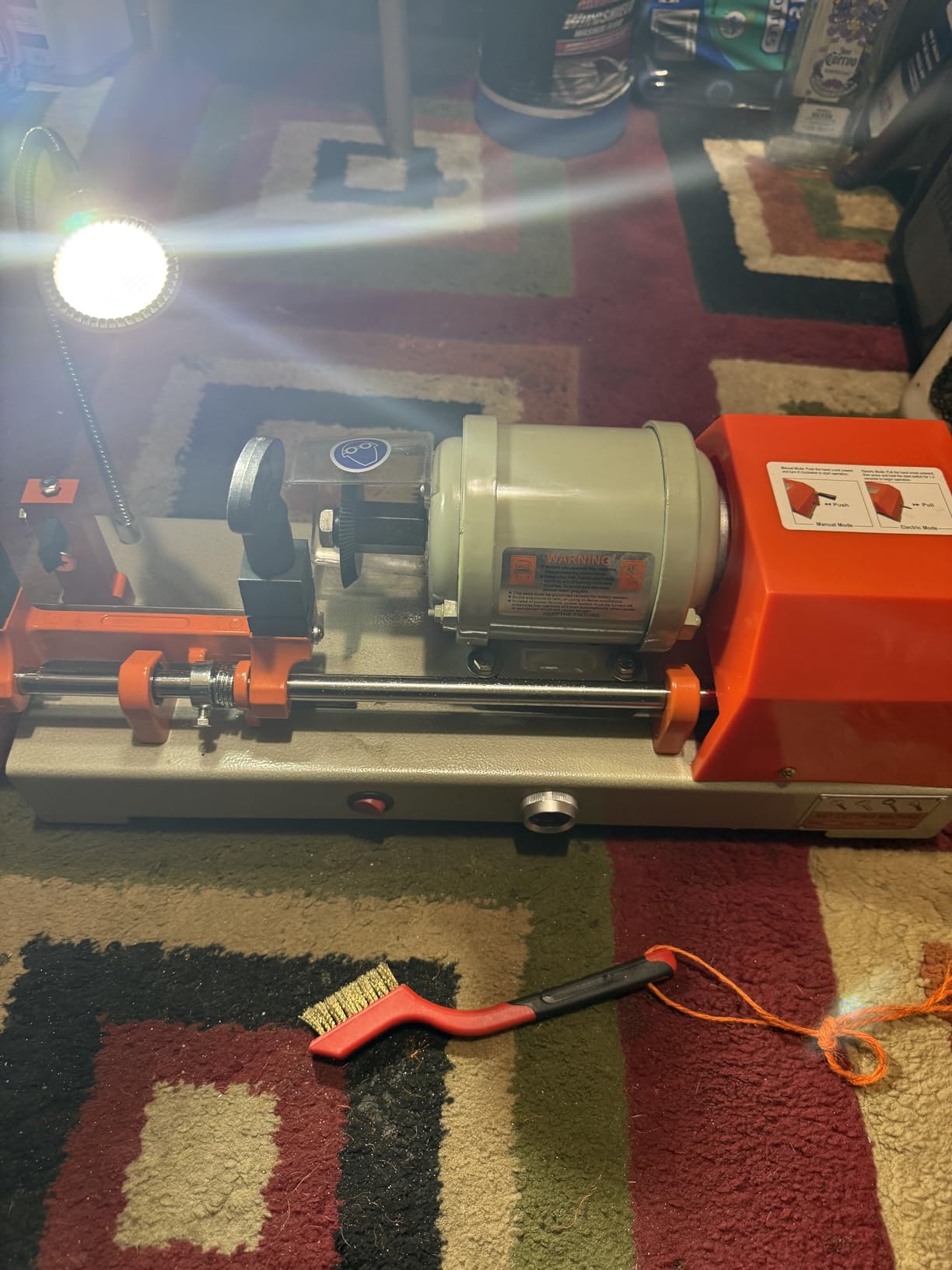 Vertical Key Cutting Machine Key Cutter Cutting Machine Drilling Machines with Bits Horizontal Auto Feeding Vertical Keys Maker Machines customer photo 1