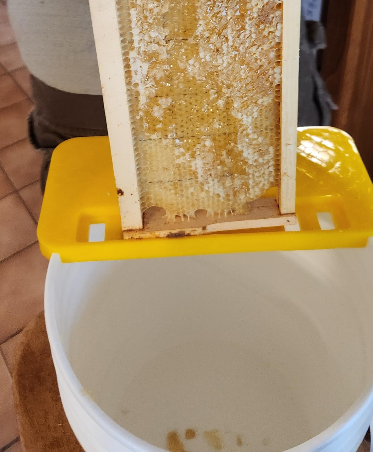 Uncapping Tank Holder- Plastic Honey Bucket Scraper Tool Stainless Steel Serrated Uncapping Knife Set Honey Harvesting Equipment customer photo 1