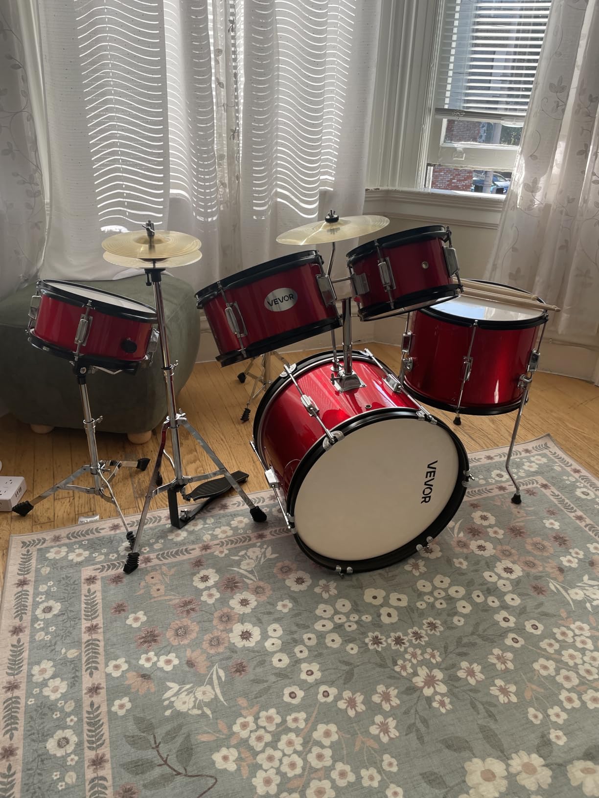 VEVOR Kids Drum Set, 5-Piece 16 in Junior Drum Sets, Beginner Drums Set with Adjustable Throne, Cymbal & Two Pairs of Drumsticks, Musical Learning Drums Instruments Kit, for Children Ages 6-13 (Blue) customer photo 1