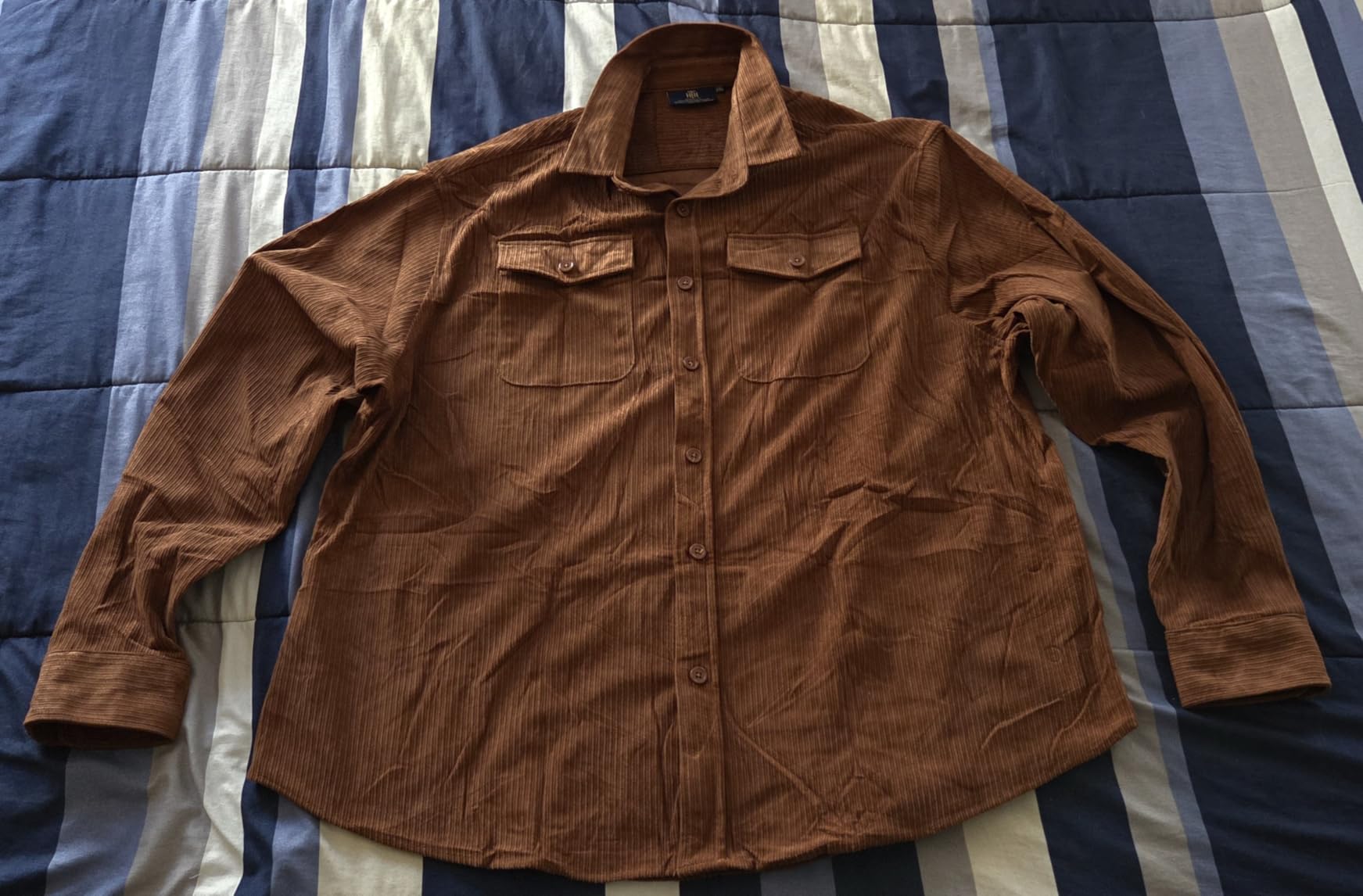 Men Corduroy Shirt Button Down Casual Ribbed Lightweight Jacket with Flap Pockets (S-XXL) customer photo 1