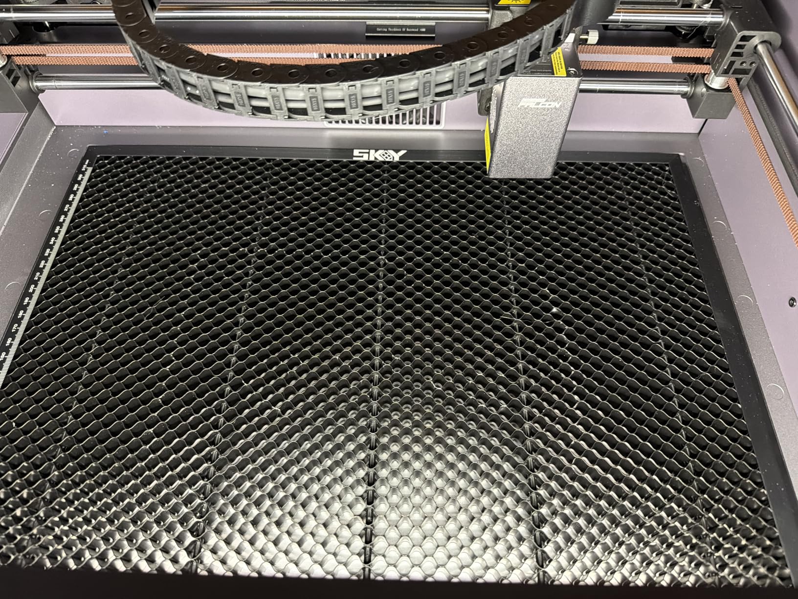 Skouphy Honeycomb Laser Bed for Falcon A1 Laser Engraver with Aluminum Panel, Suction Magnets, Honeycomb Platform for Laser Engraving and Cutter Machine (18.1 * 13.6 in) customer photo 1