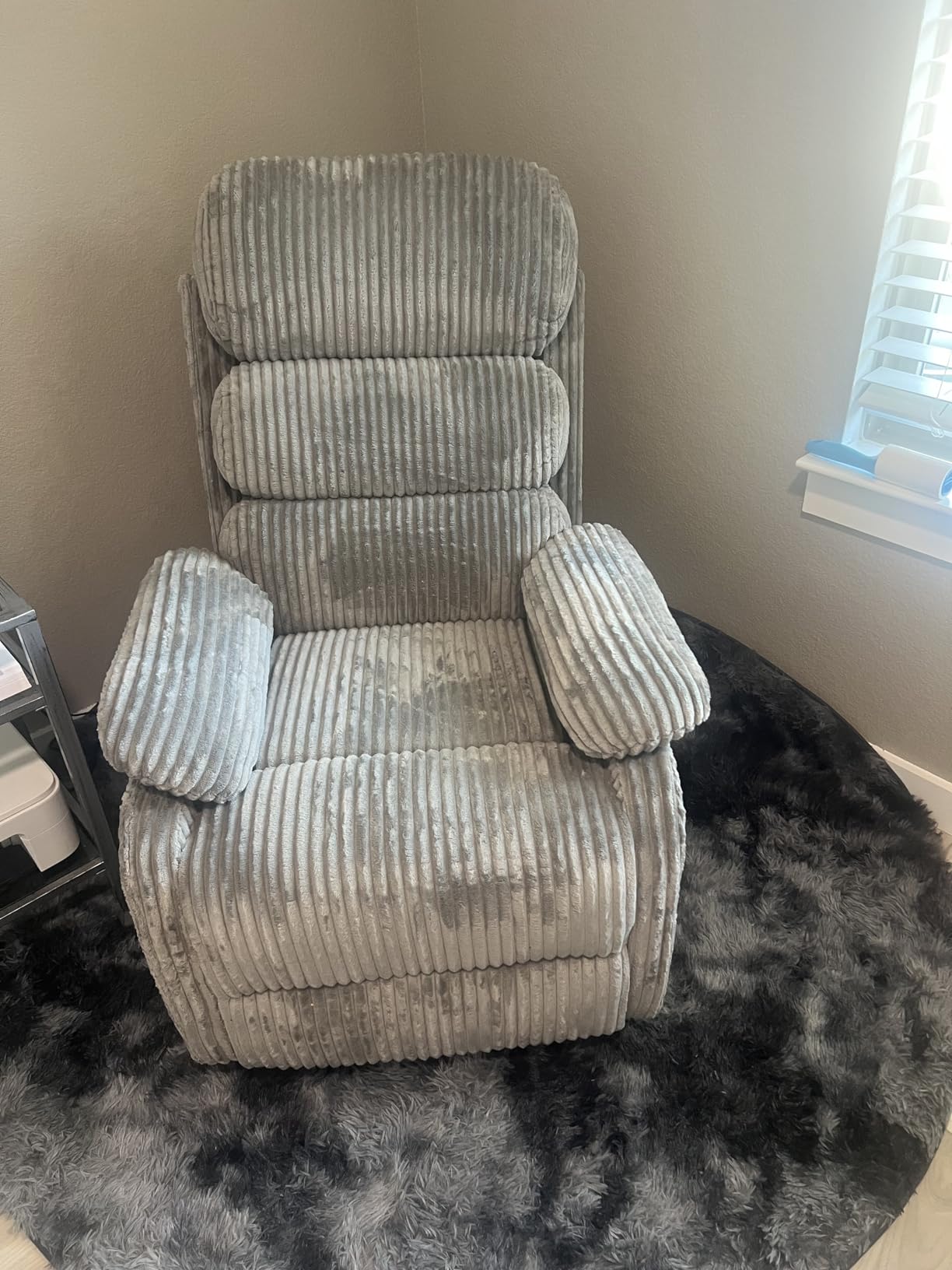 Adult 360° Rocking Recliner Chair, Nursery Rocker Reclining Chair with Side Pocket, Comfy Upholstered Single Sofa Armchair, Velvet Fabric in Beige customer photo 1