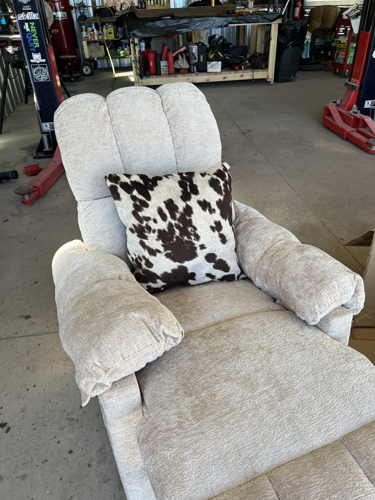 Korser Recliner Chair, Swivel Rocker Recliner Chair for Adults, Small Recliners for Small Spaces, Manual Recliner with Side Pockets, Upholstered Nursery Rocking Chair for Living Room, Chenille, Grey customer photo 2
