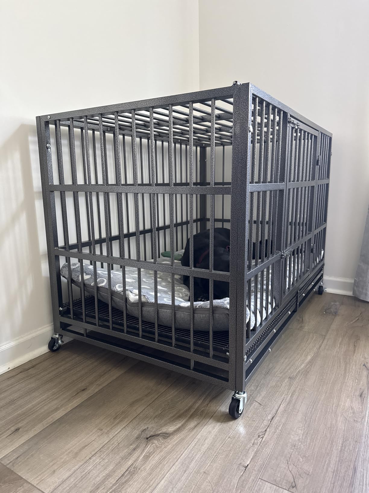 Boldbone 48 inch Dog Crate Furniture, Heavy Duty Dog Kennel Indoor for Large Dogs, Escape-Proof and Chew-Proof Wooden Dog Cage for High Anxiety Dog, Decorate House as TV Stand, End Table, Black customer photo 2