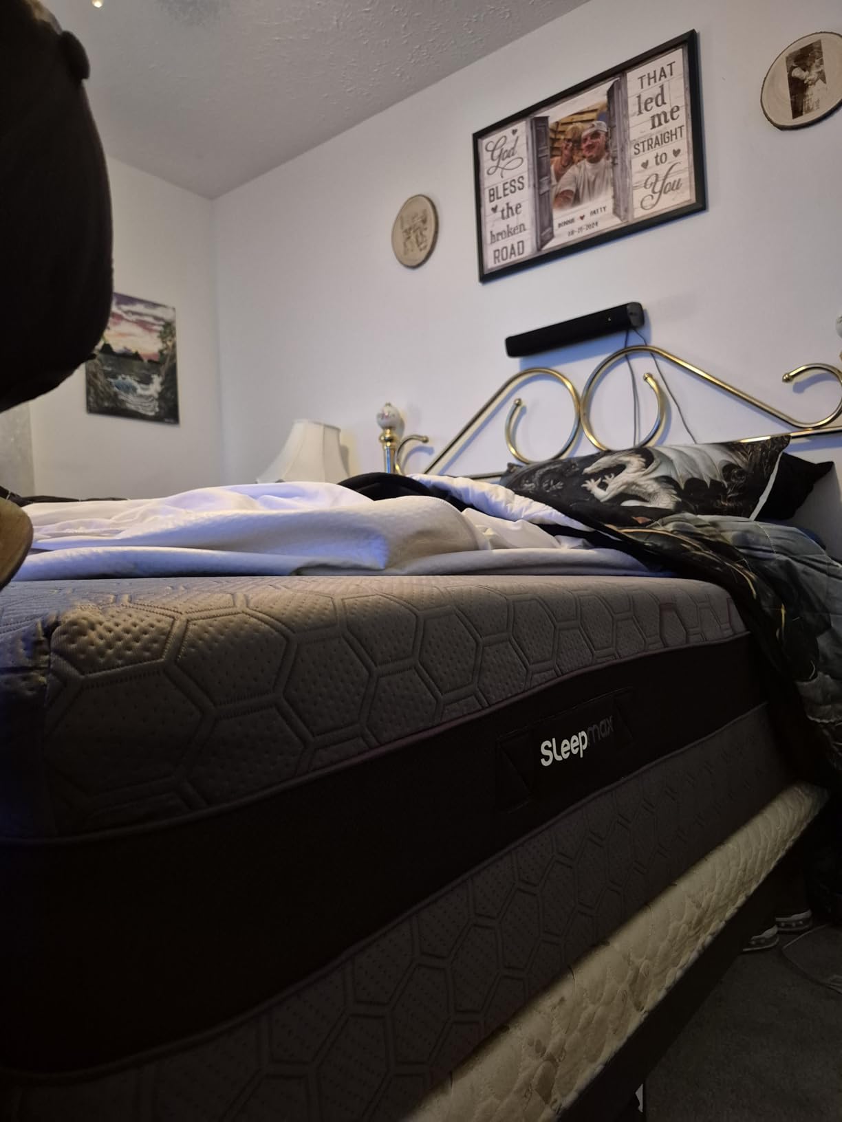 Sleepmax Ergonomic King Mattress 14 Inch Plush - Cooling Hybrid Mattress Pressure Relief & Spine Alignment - Deep Sleep Bed in a Box for All Shapes - 365-Night Trial, Forever Warranty, Made in USA customer photo 1