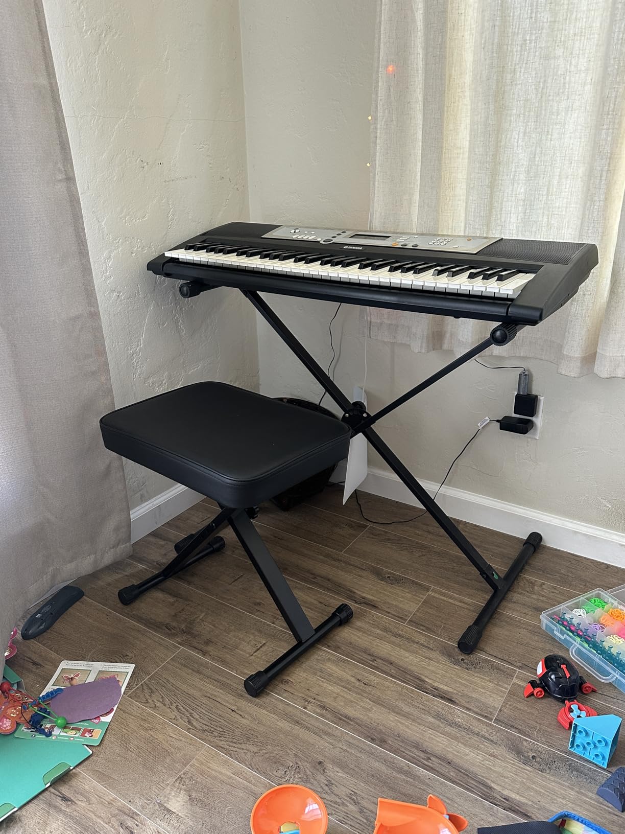 DUMOS Adjustable Piano Bench - 3-Level Height X-Style Portable Folding Stool with Thick Padded Seat, Waterproof & Non-Skid, for Piano Keyboard Guitar, Black customer photo 1