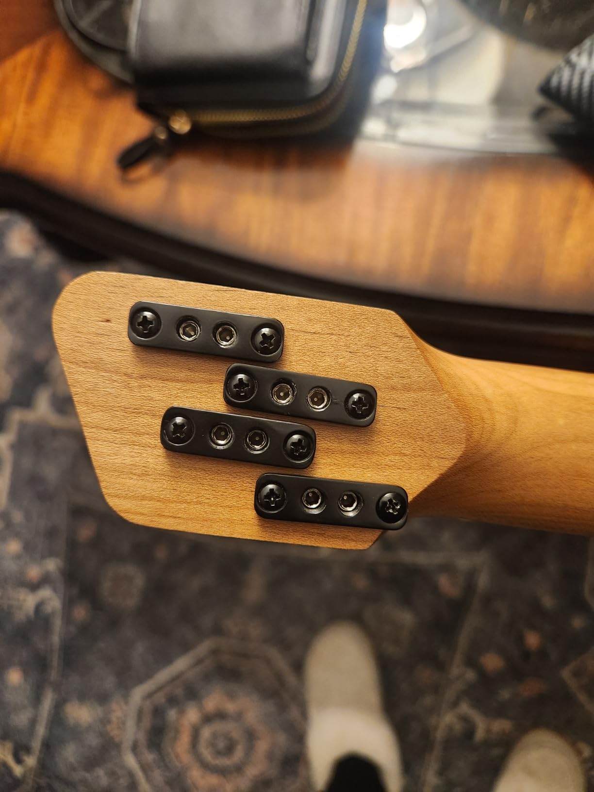Headless Electric Bass Guitar poplar body Carbon Fibre Maple neck fanned fret (6-strings) customer photo 2