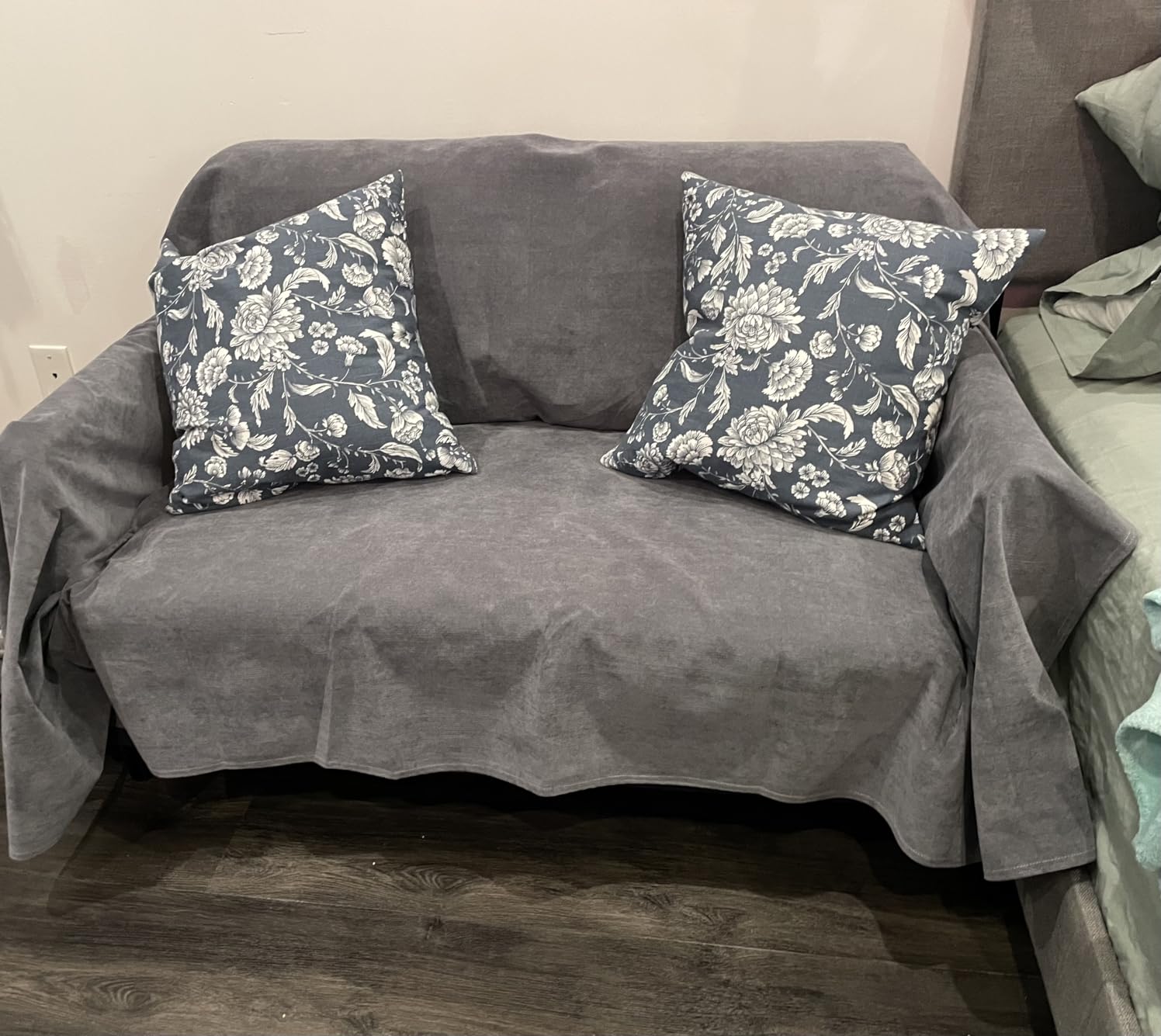 Welzona Sofa Accent Chair, 33