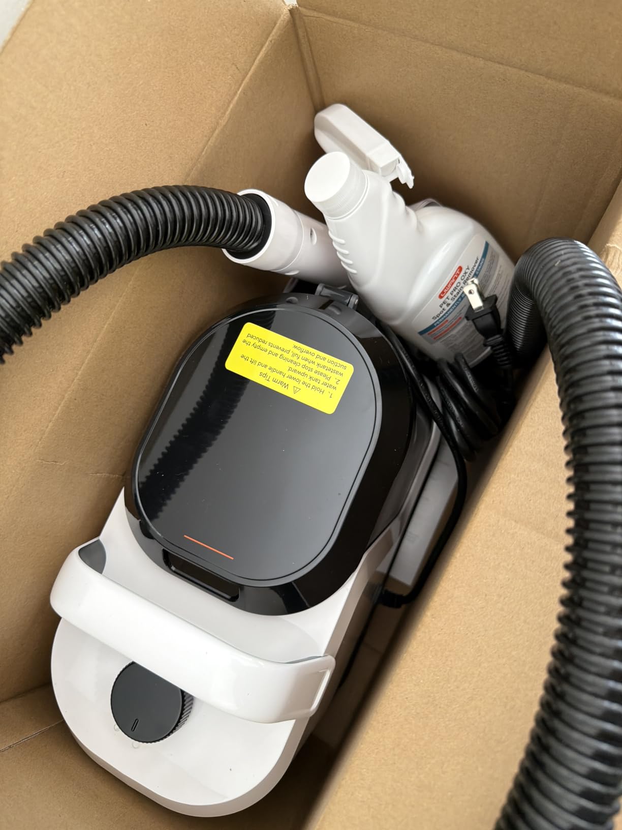 Uwant Upholstery Cleaner Machine with 18Kpa Suction Portable Carpet Cleaner Machine for Cars, Pets with Pet Pro Solution and Self Cleaning Tools customer photo 1
