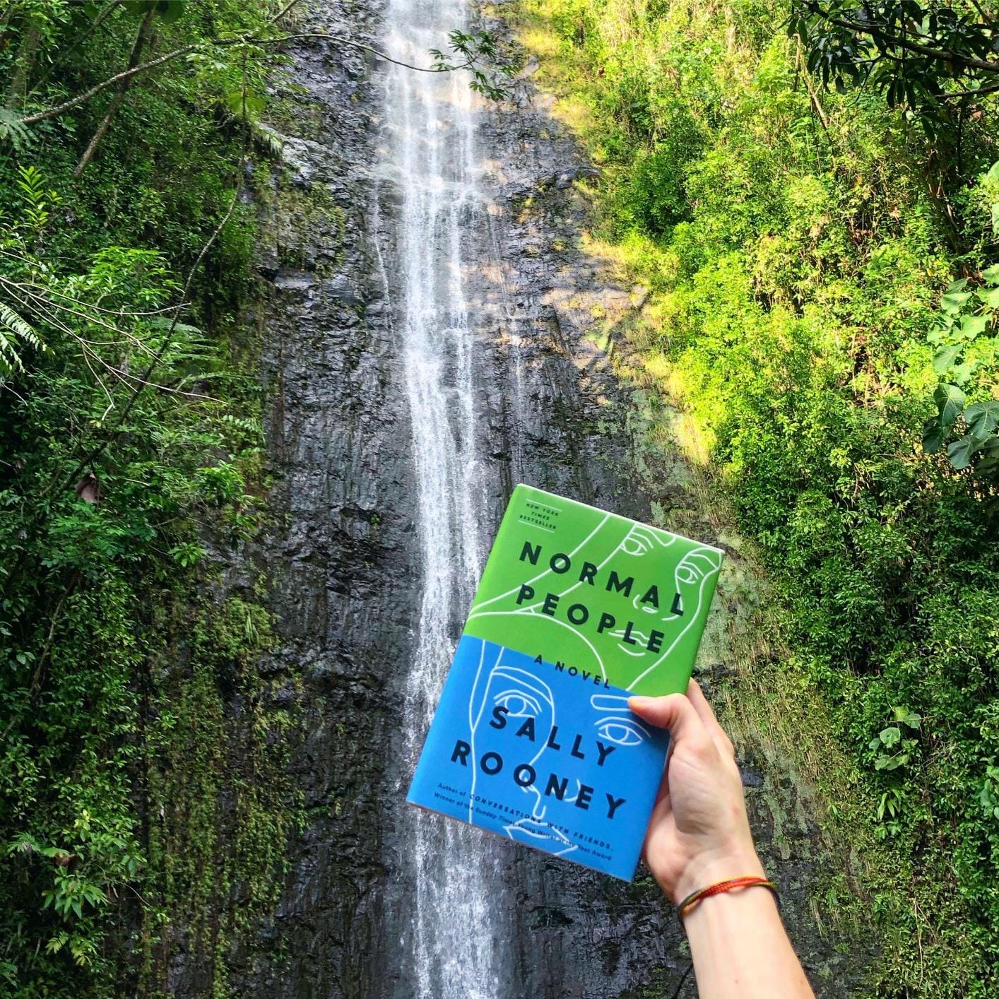 Normal People: A Novel customer photo 2