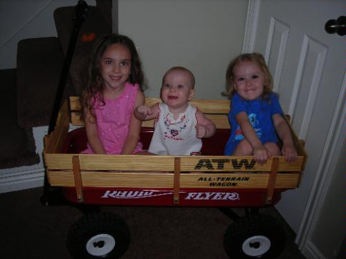 Radio Flyer Kids Wagon, Rolling Cart, Beach Cart, Carts with Wheels | All-Steel Body with Wood Sides, 10
