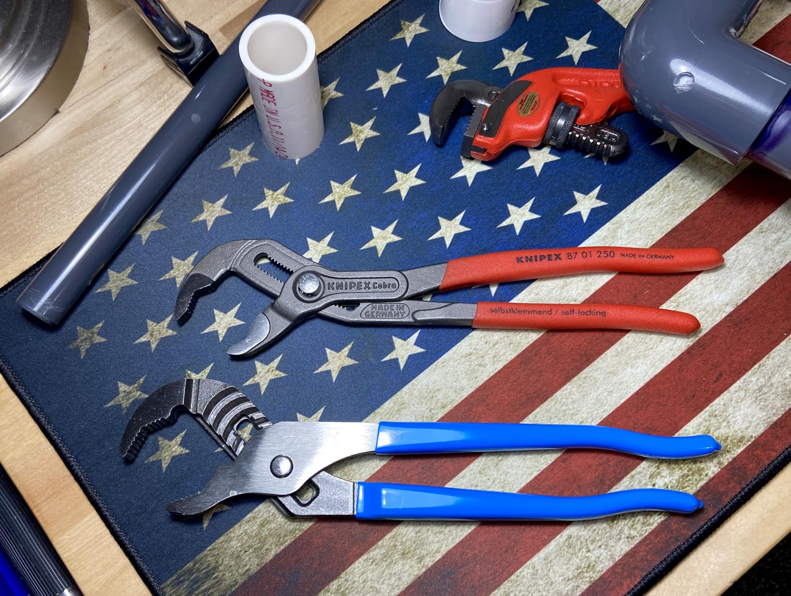 Channellock 442 V-Jaw Tongue & Groove Plier, 12-Inch, High Carbon Steel customer photo 2