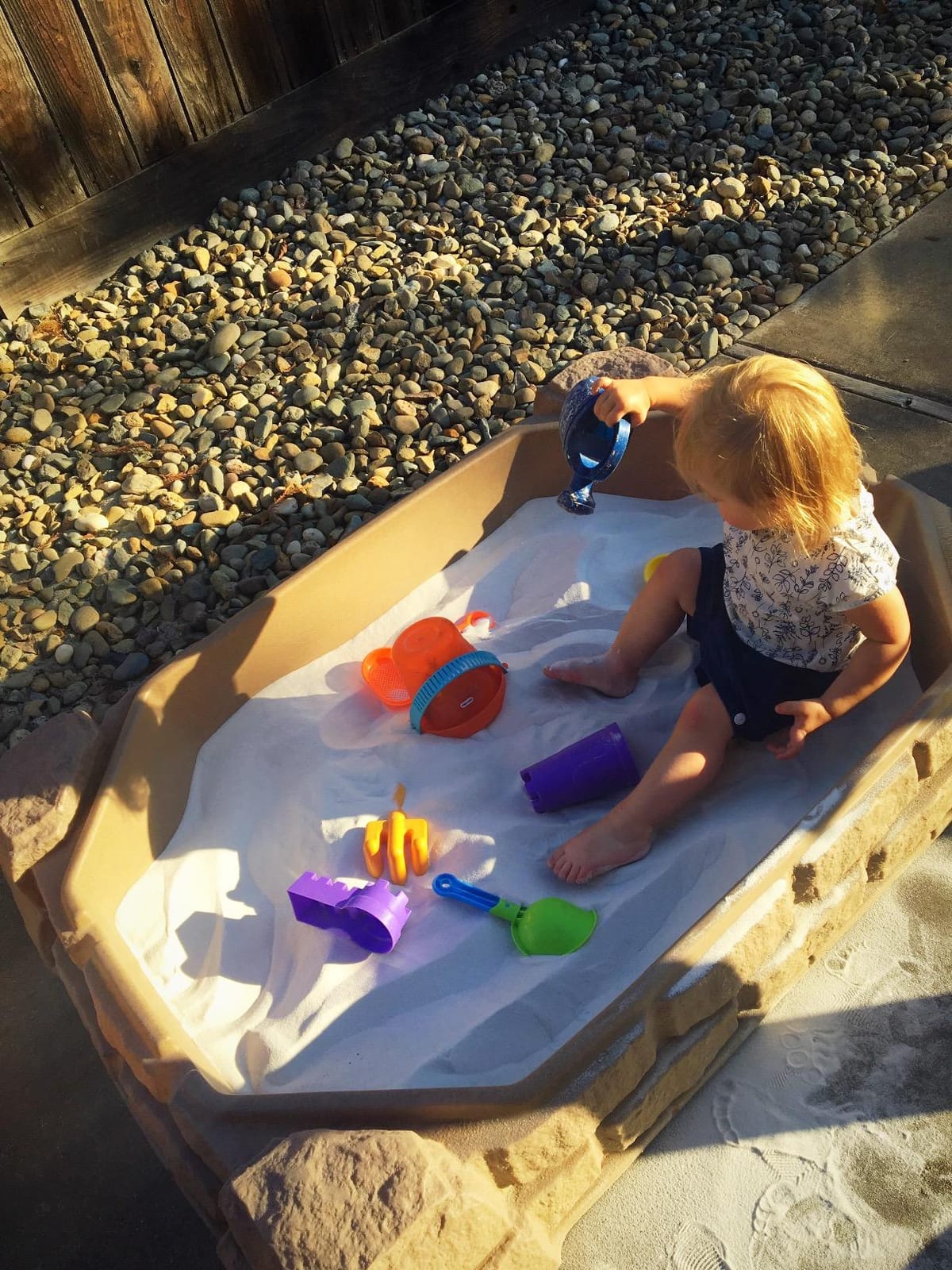Step2 Natural Playful Sandbox, Kids Activity Sensory Table, Summer Outdoor Toys, Lid Included, For Toddlers 1+ Years Old customer photo 2