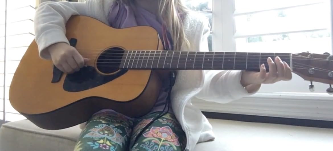 Yamaha JR1 FG Junior 3/4 Size Acoustic Guitar, Natural customer photo 2