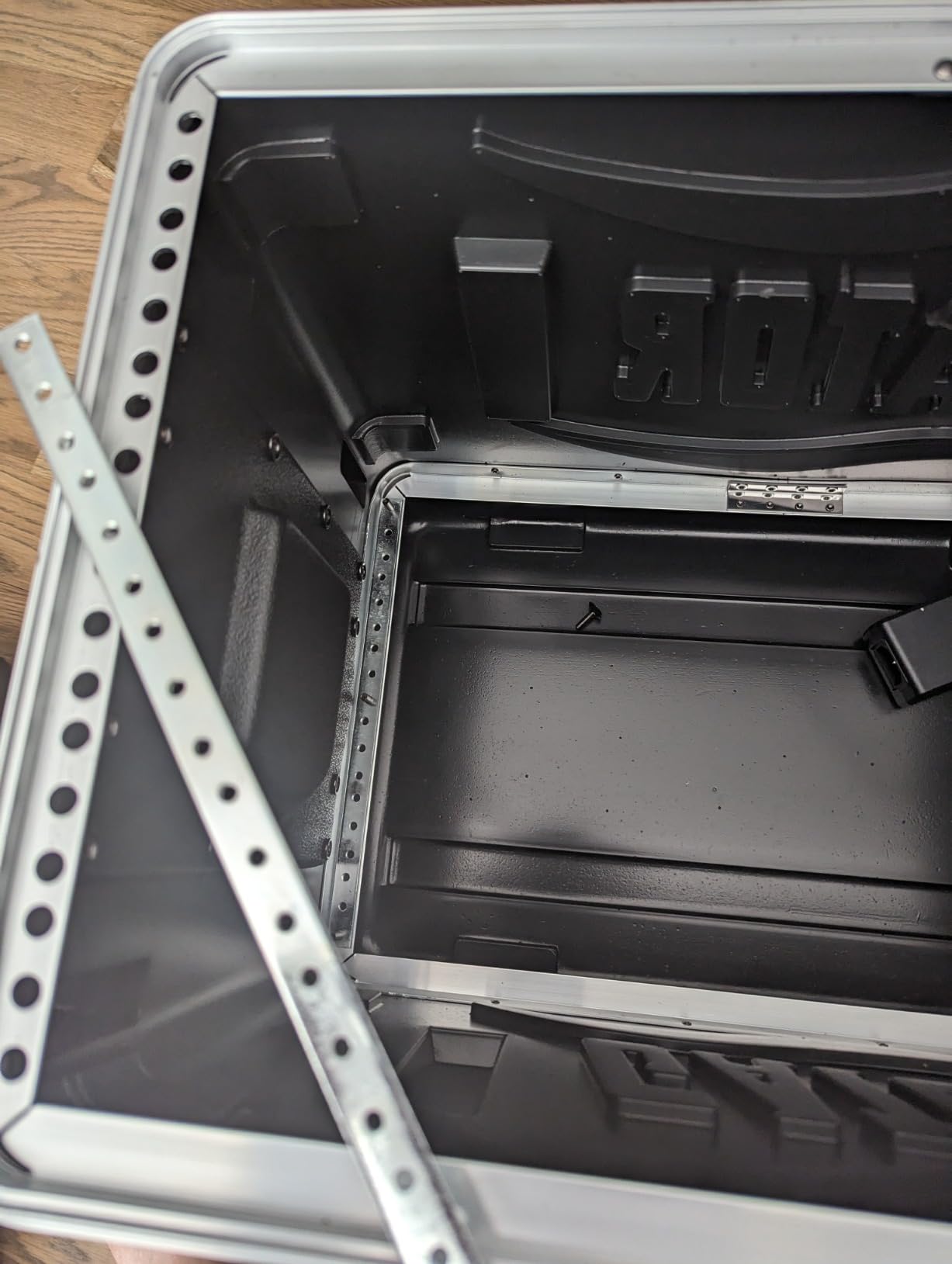 Gator Cases Molded 4U Rack Case, Shallow 14.25