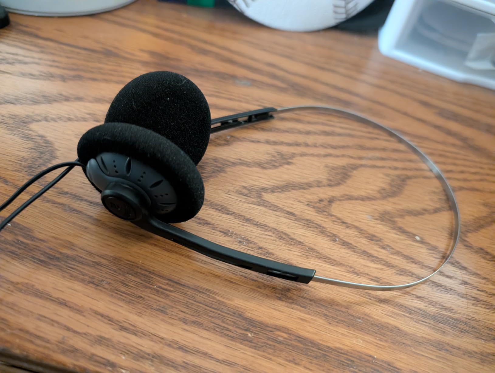 Koss KSC75 On-Ear Headphones, Silver, Retro 90s Style, Portable, Wired Plug | Ultra Lightweight, Audiophile customer photo 1