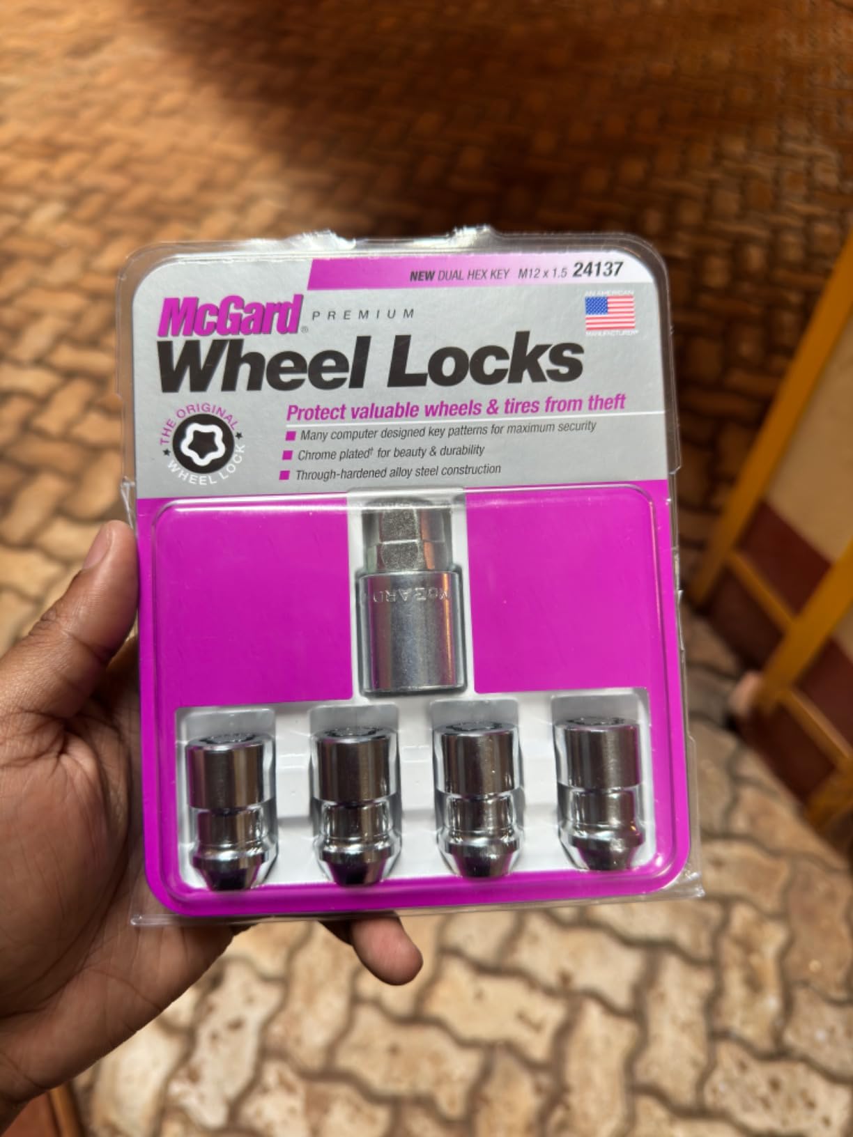 McGard 24137 Chrome Cone Seat Wheel Locks (M12 x 1.5 Thread Size) - Set of 4 customer photo 1