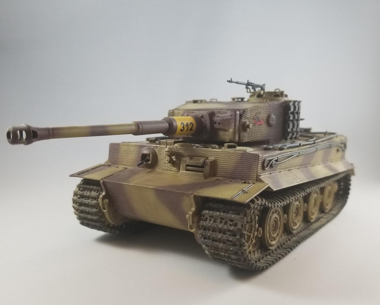 Tiger I (Sd.kfz.181) Plastic Model Kit customer photo 1