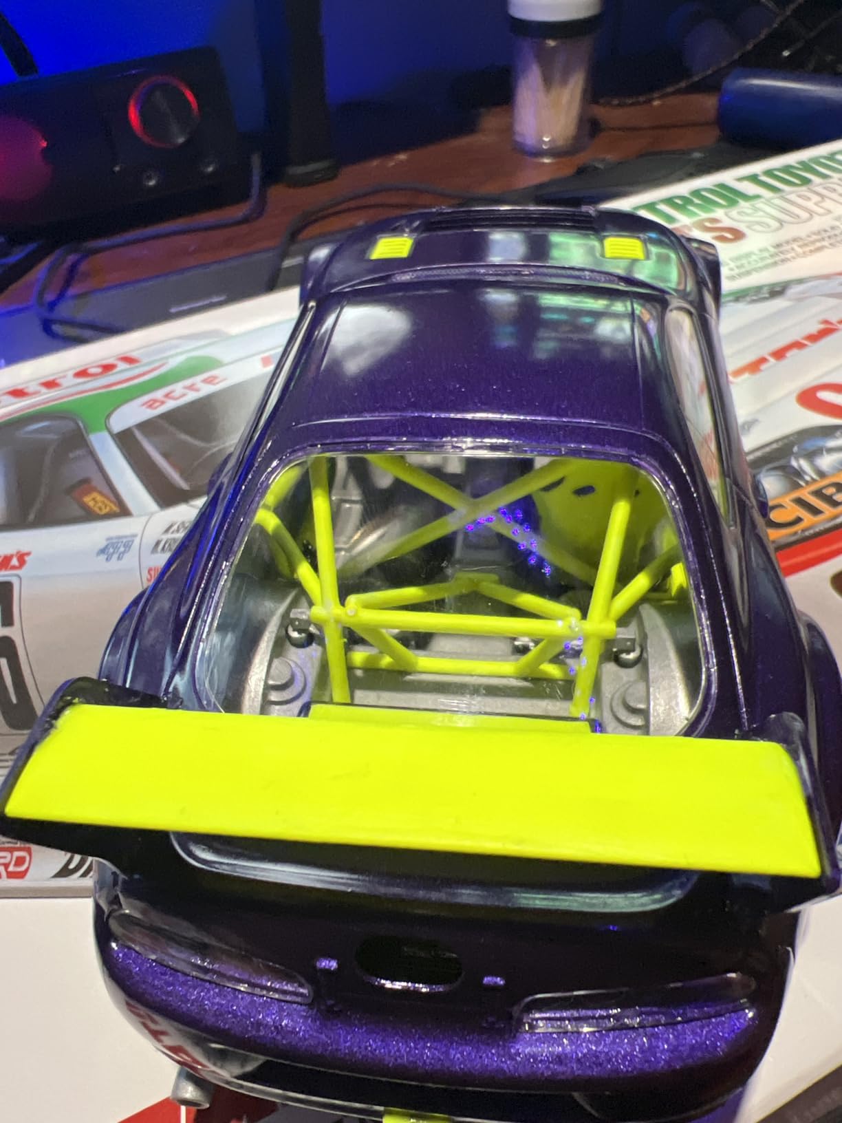 Tamiya 1/24 CASTROL Toyota Tom's Supra GT customer photo 2